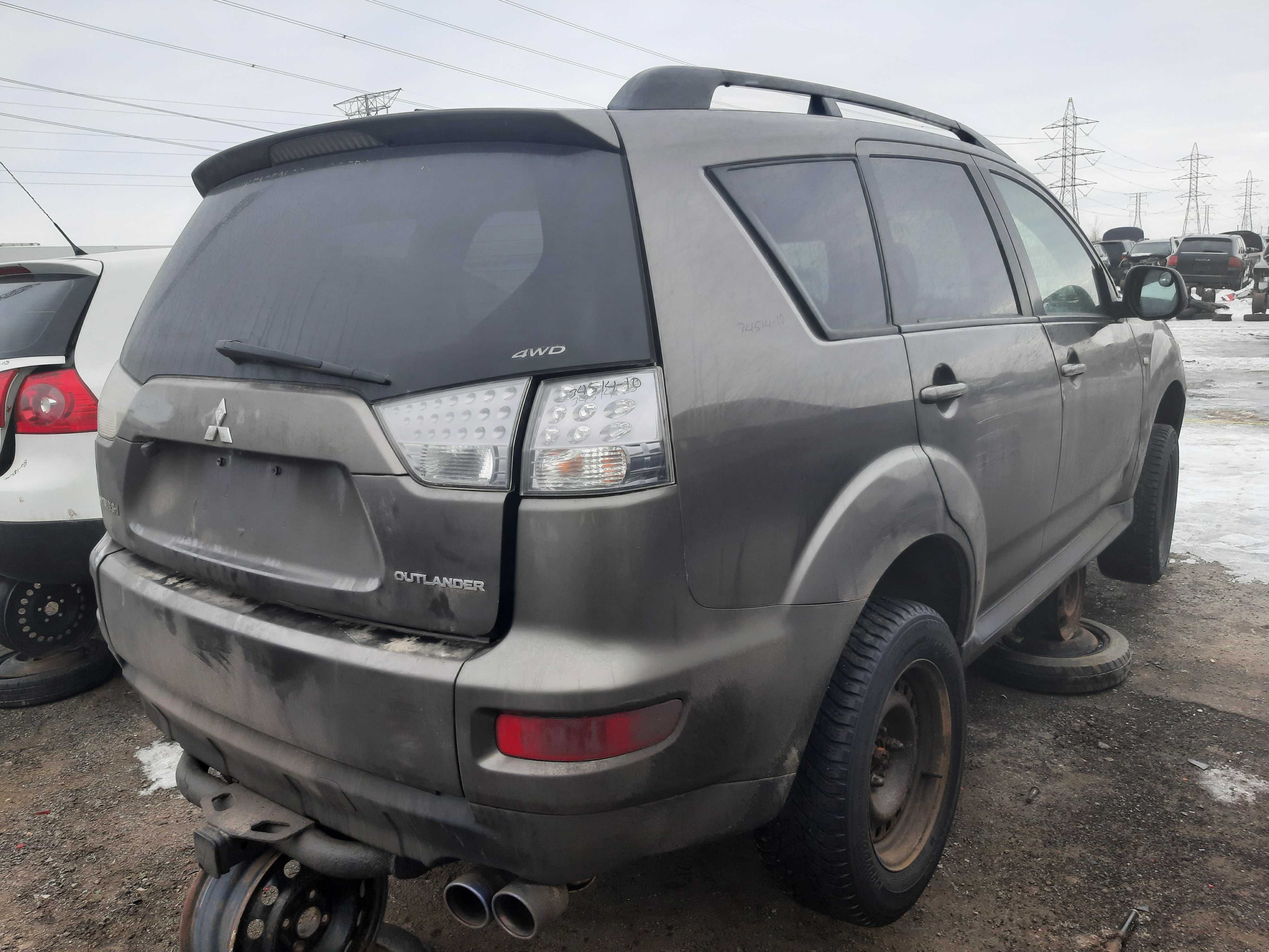 MITSUBISHI OUTLANDER 2010