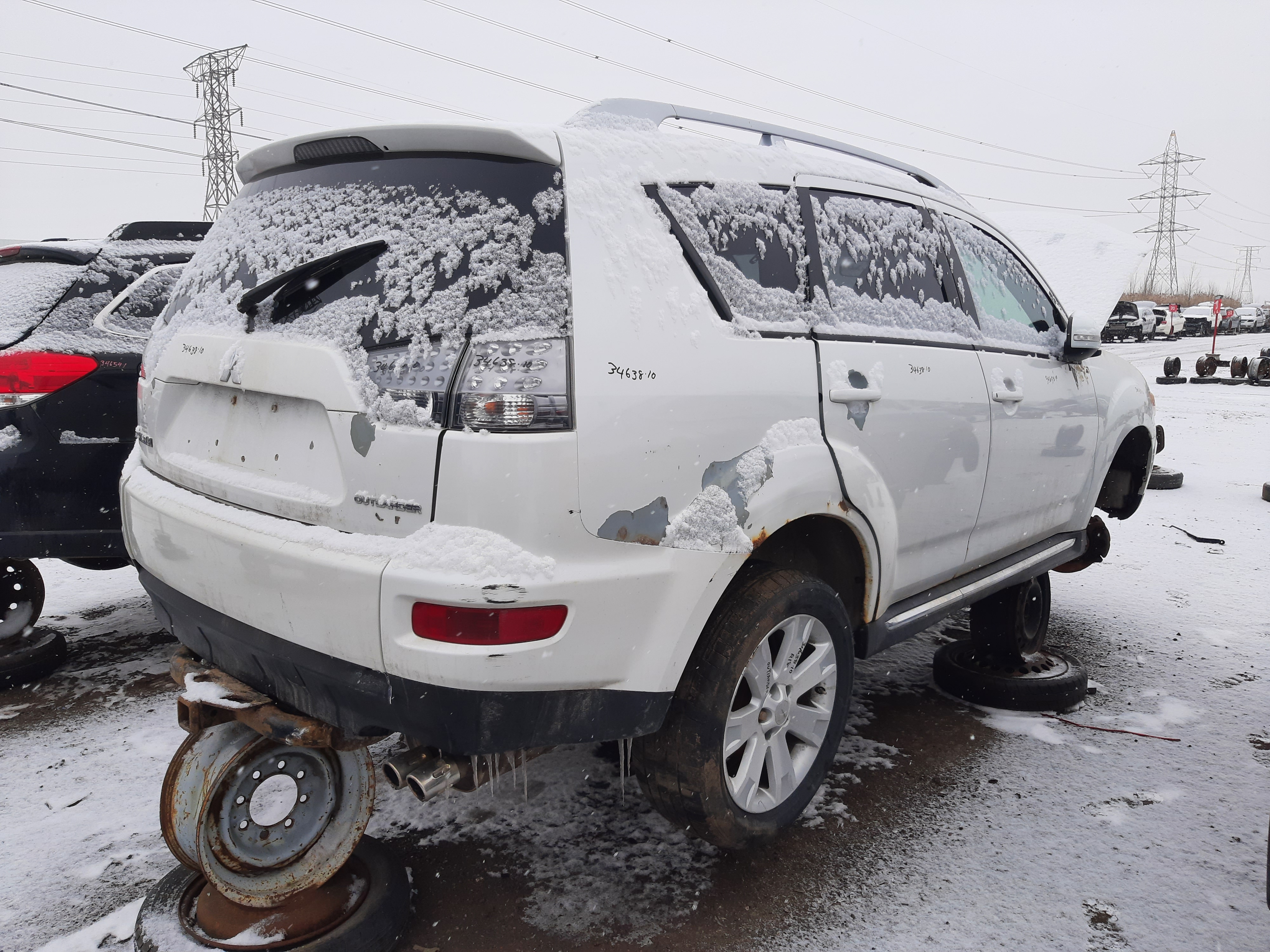 MITSUBISHI OUTLANDER 2010