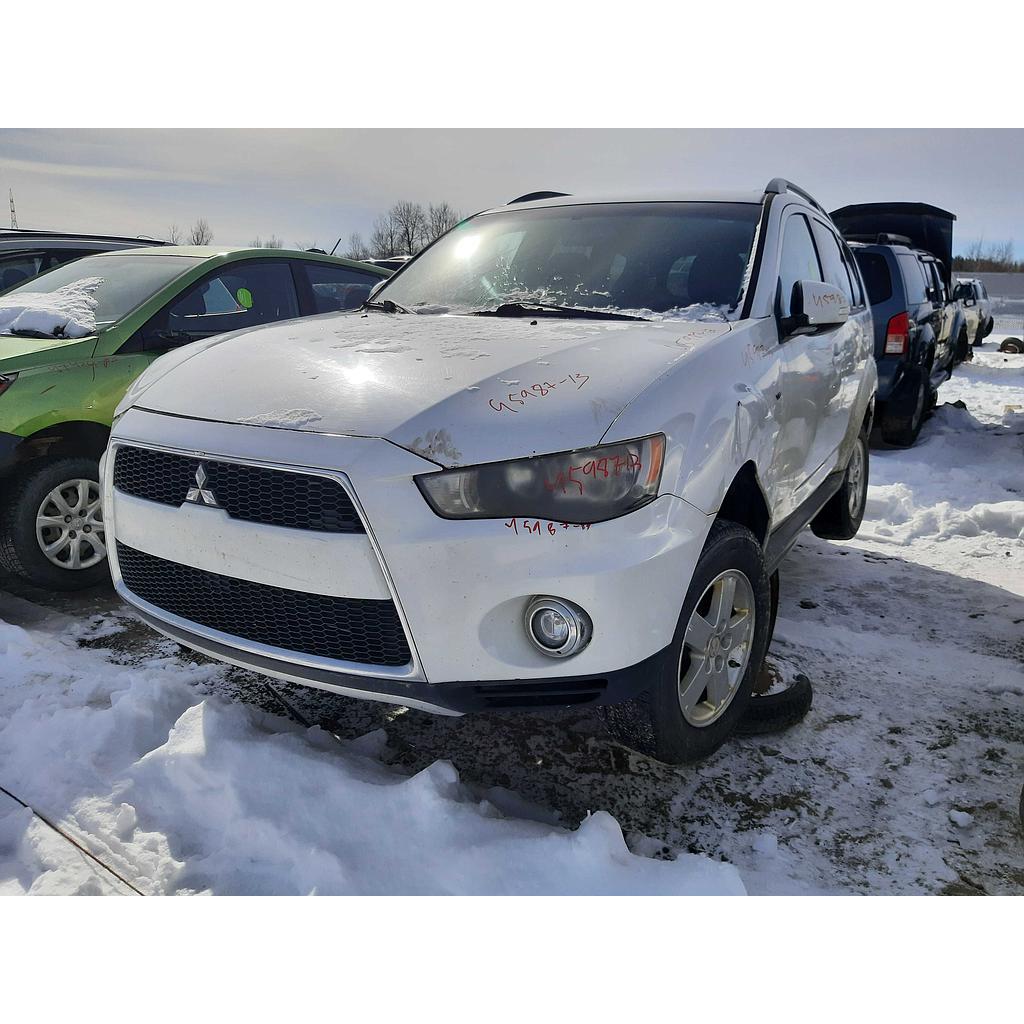MITSUBISHI OUTLANDER 2012