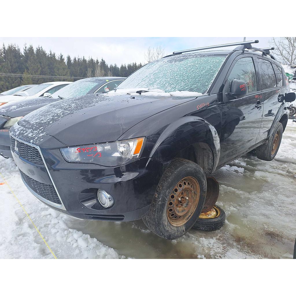 MITSUBISHI OUTLANDER 2013