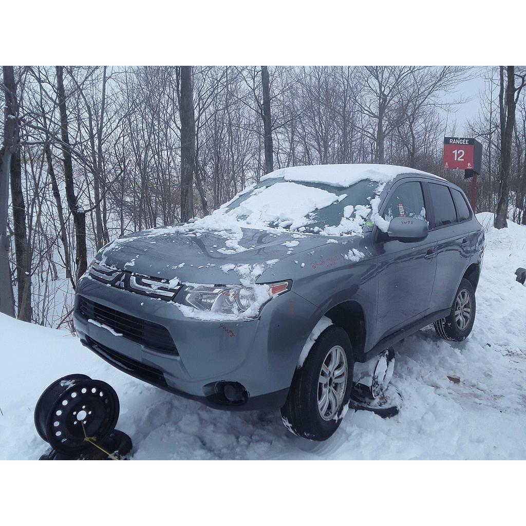 MITSUBISHI OUTLANDER 2014