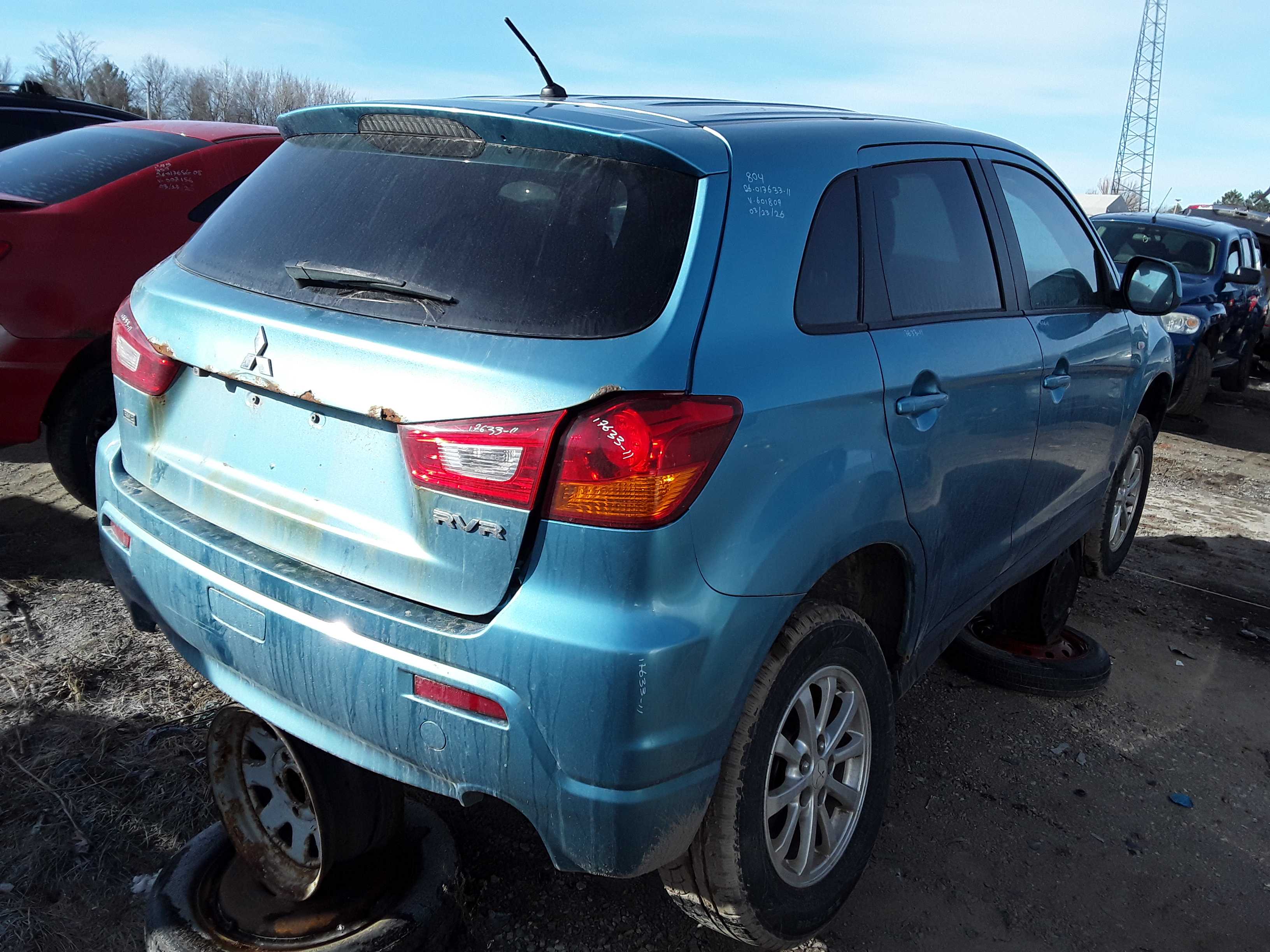 MITSUBISHI RVR 2011