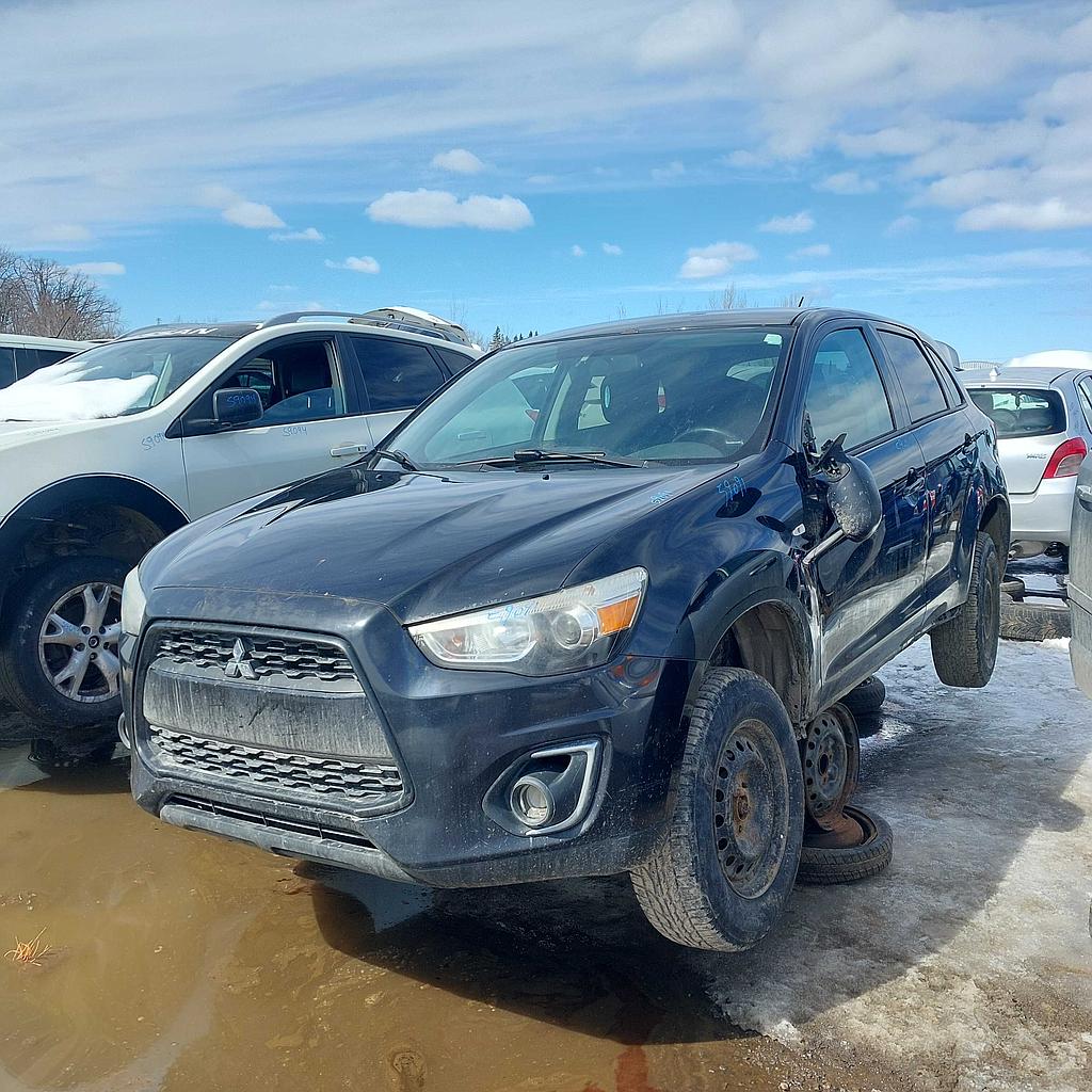 MITSUBISHI RVR 2015