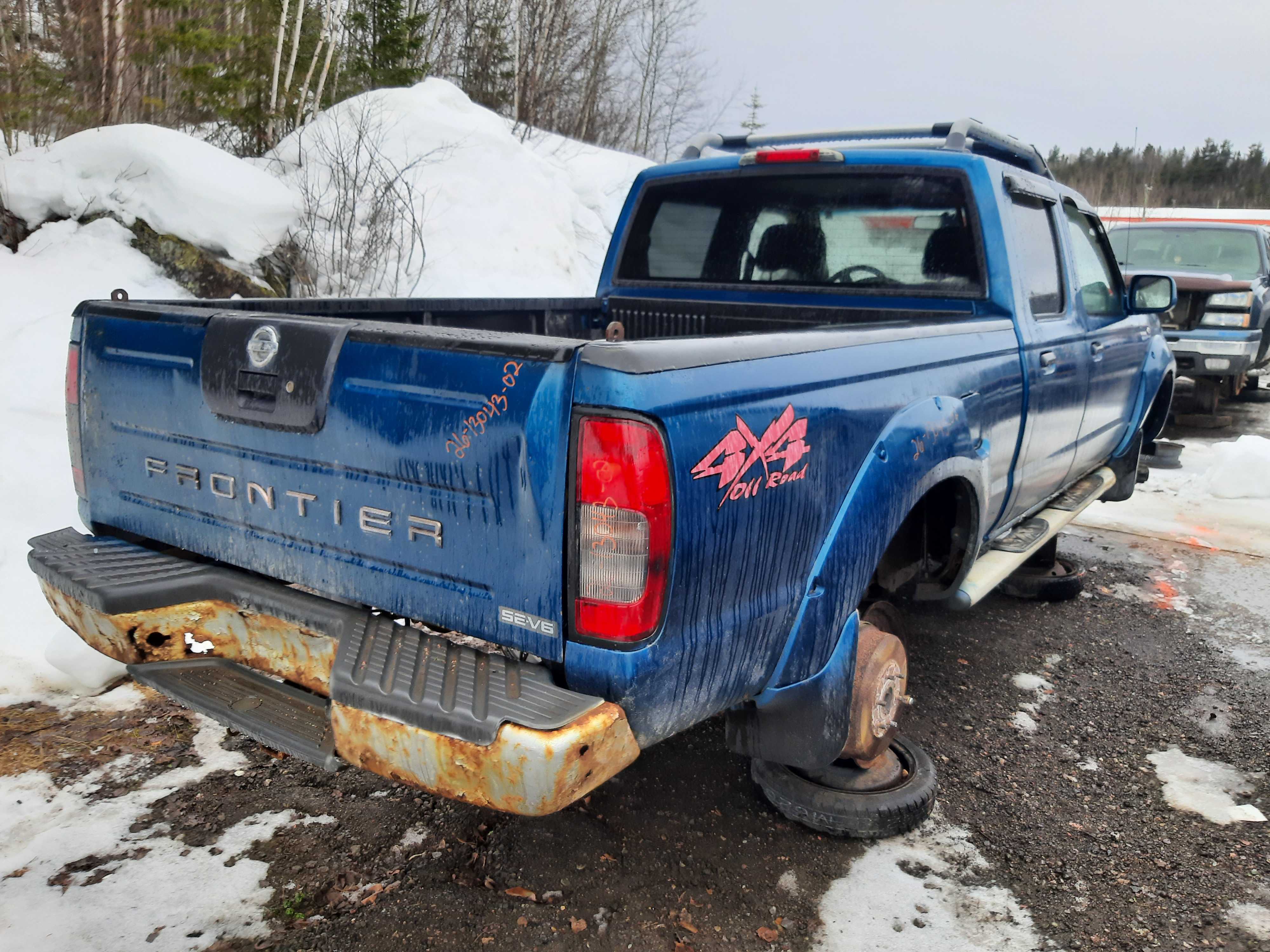 NISSAN FRONTIER 2002