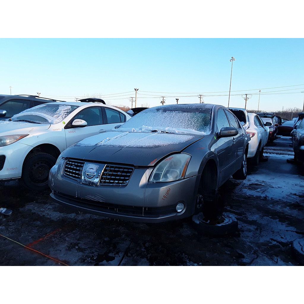 NISSAN MAXIMA 2004