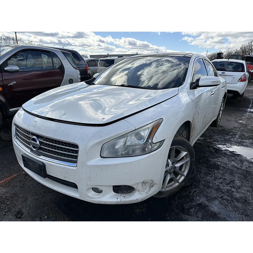 NISSAN MAXIMA 2009