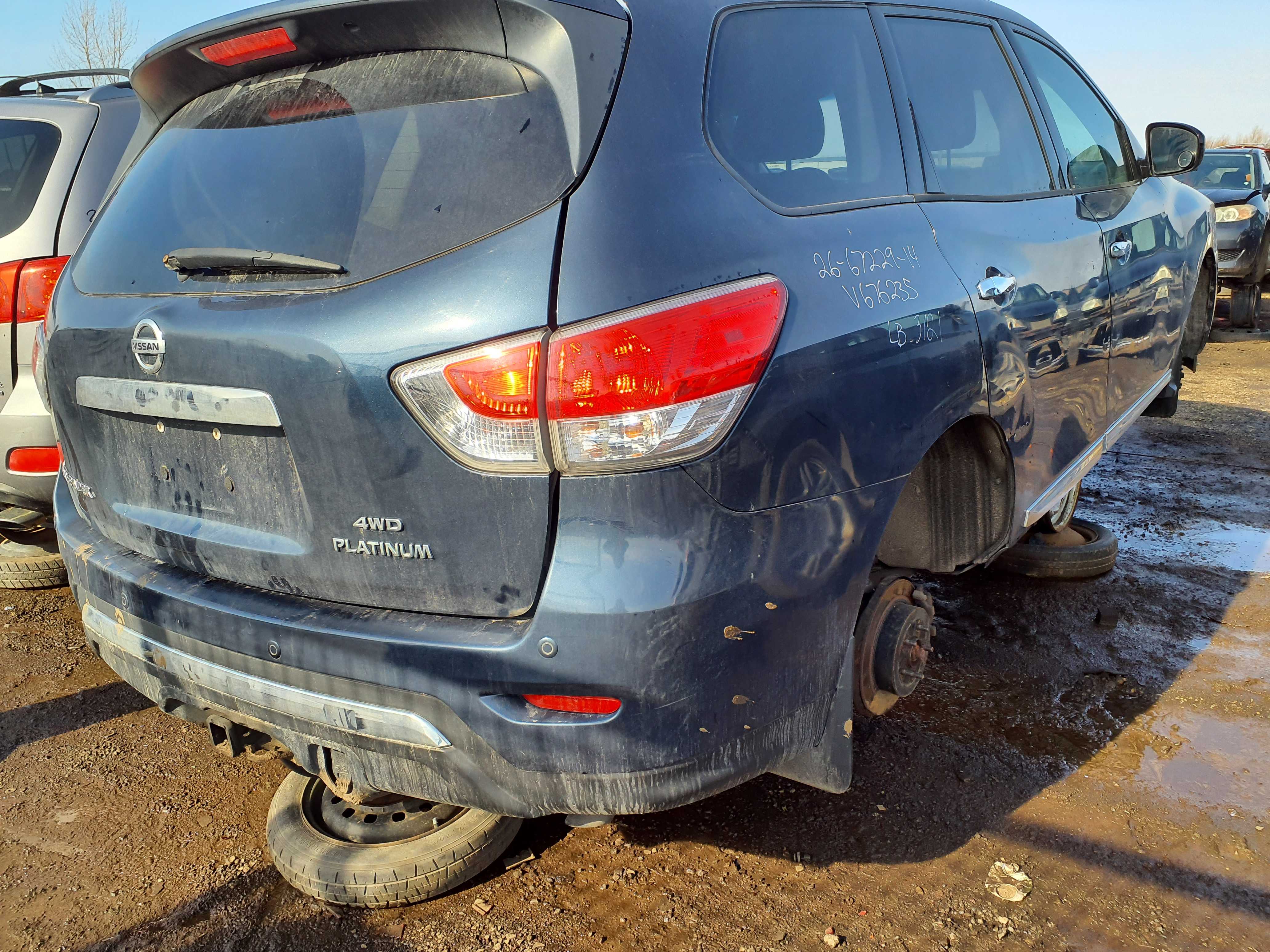 NISSAN PATHFINDER 2014