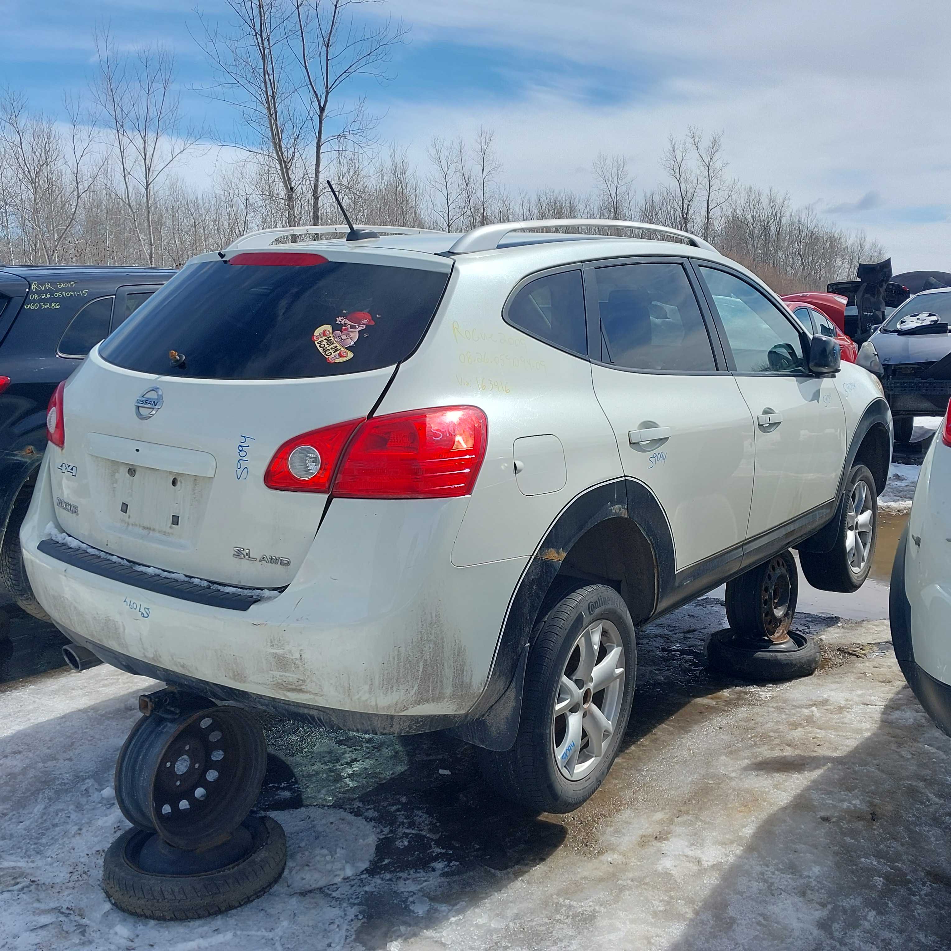 NISSAN ROGUE 2009