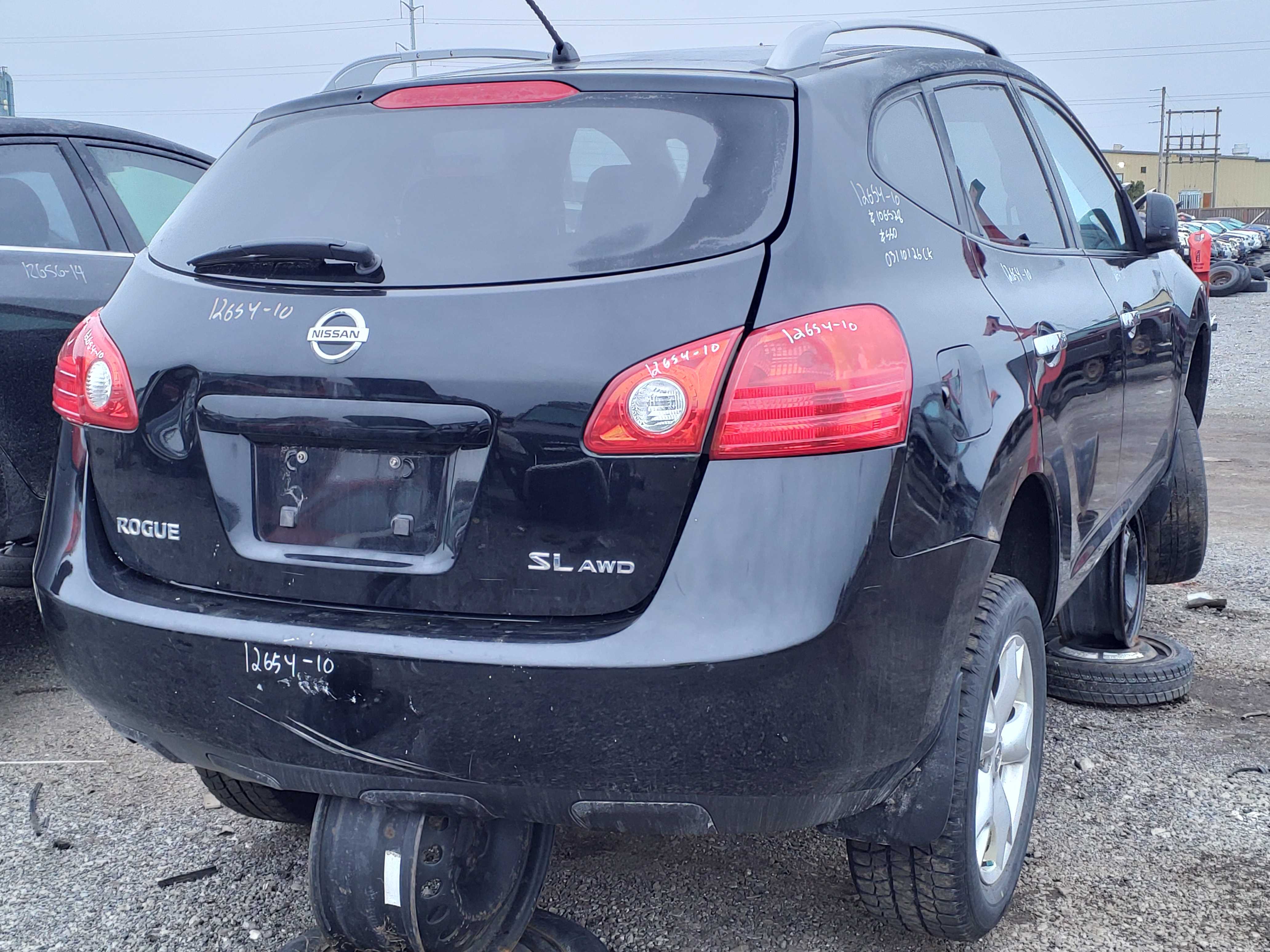 NISSAN ROGUE 2010