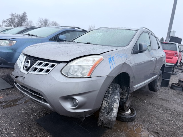 NISSAN ROGUE 2011