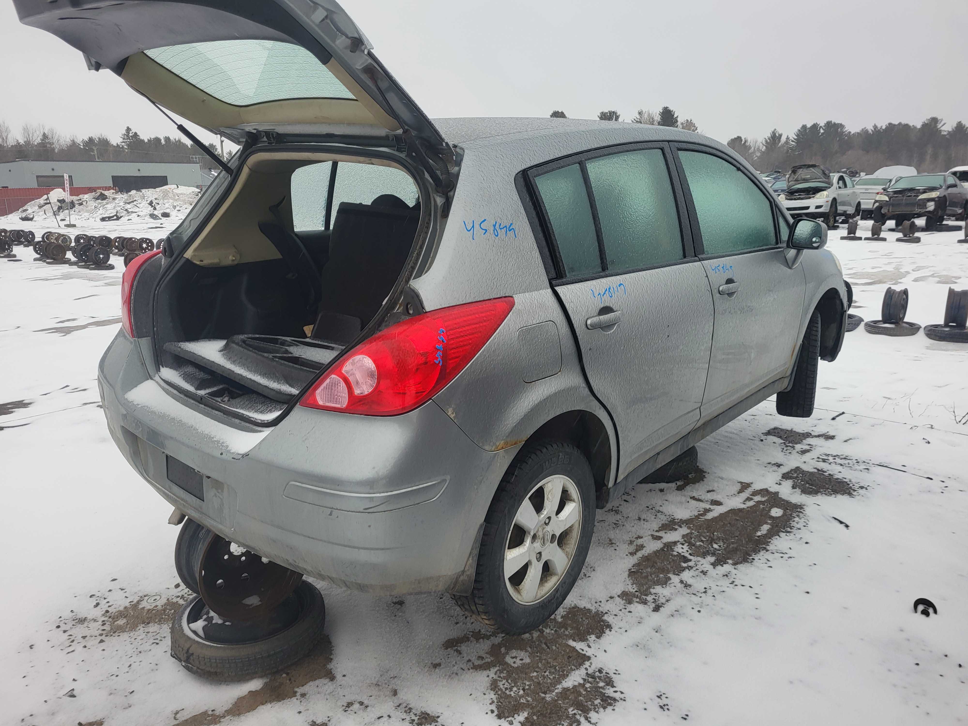 NISSAN VERSA 2008