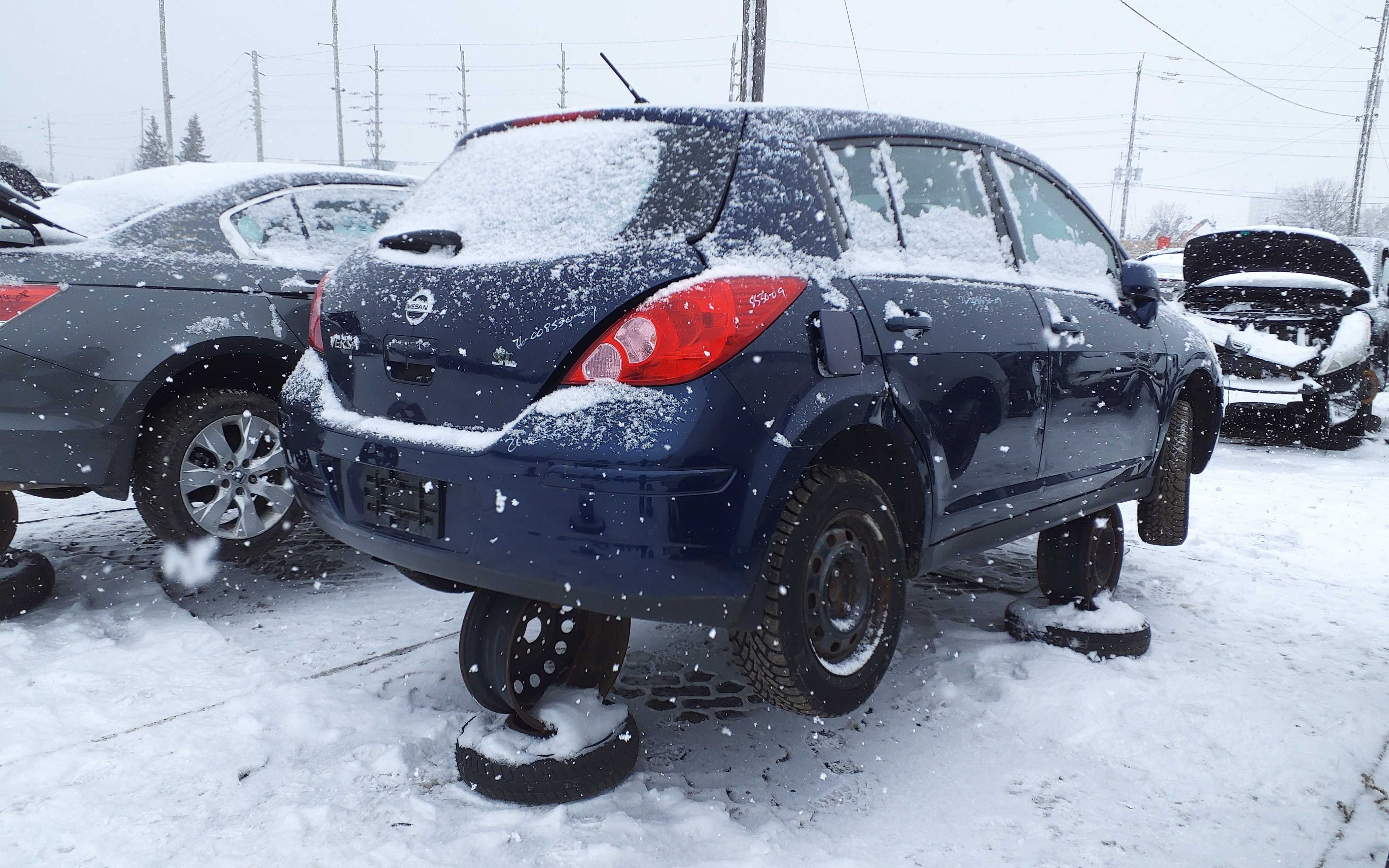 NISSAN VERSA 2009