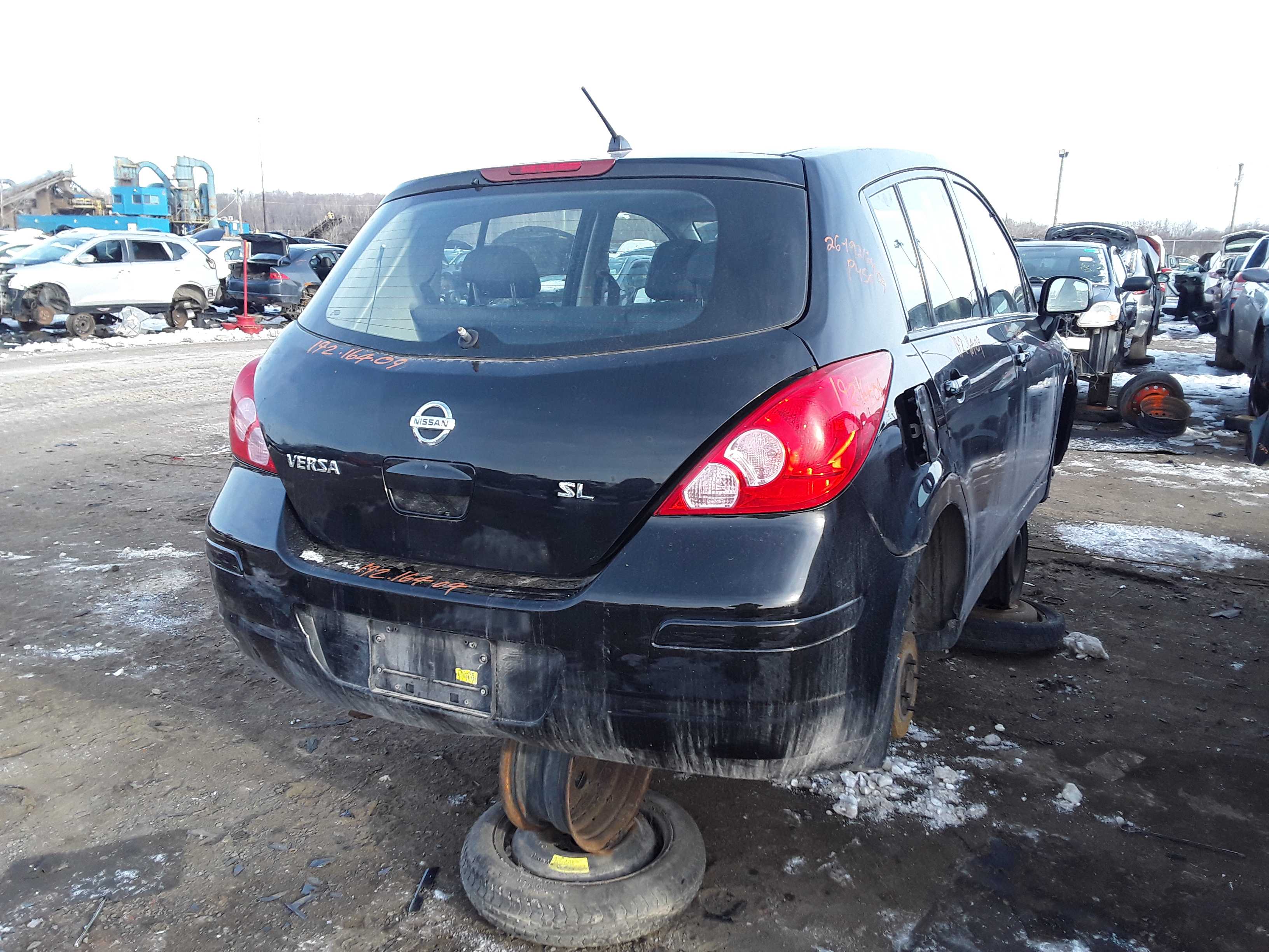 NISSAN VERSA 2009