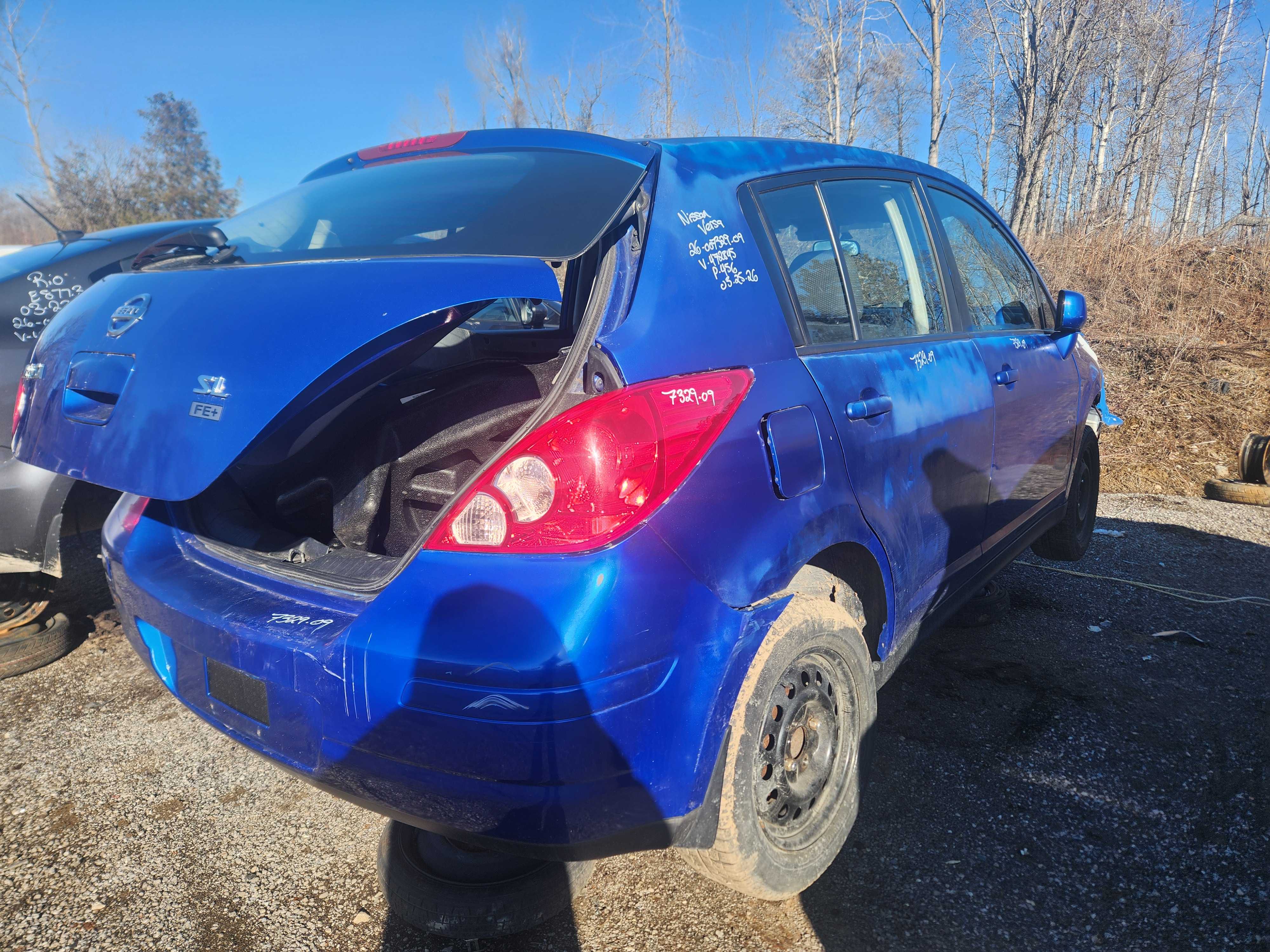 NISSAN VERSA 2009