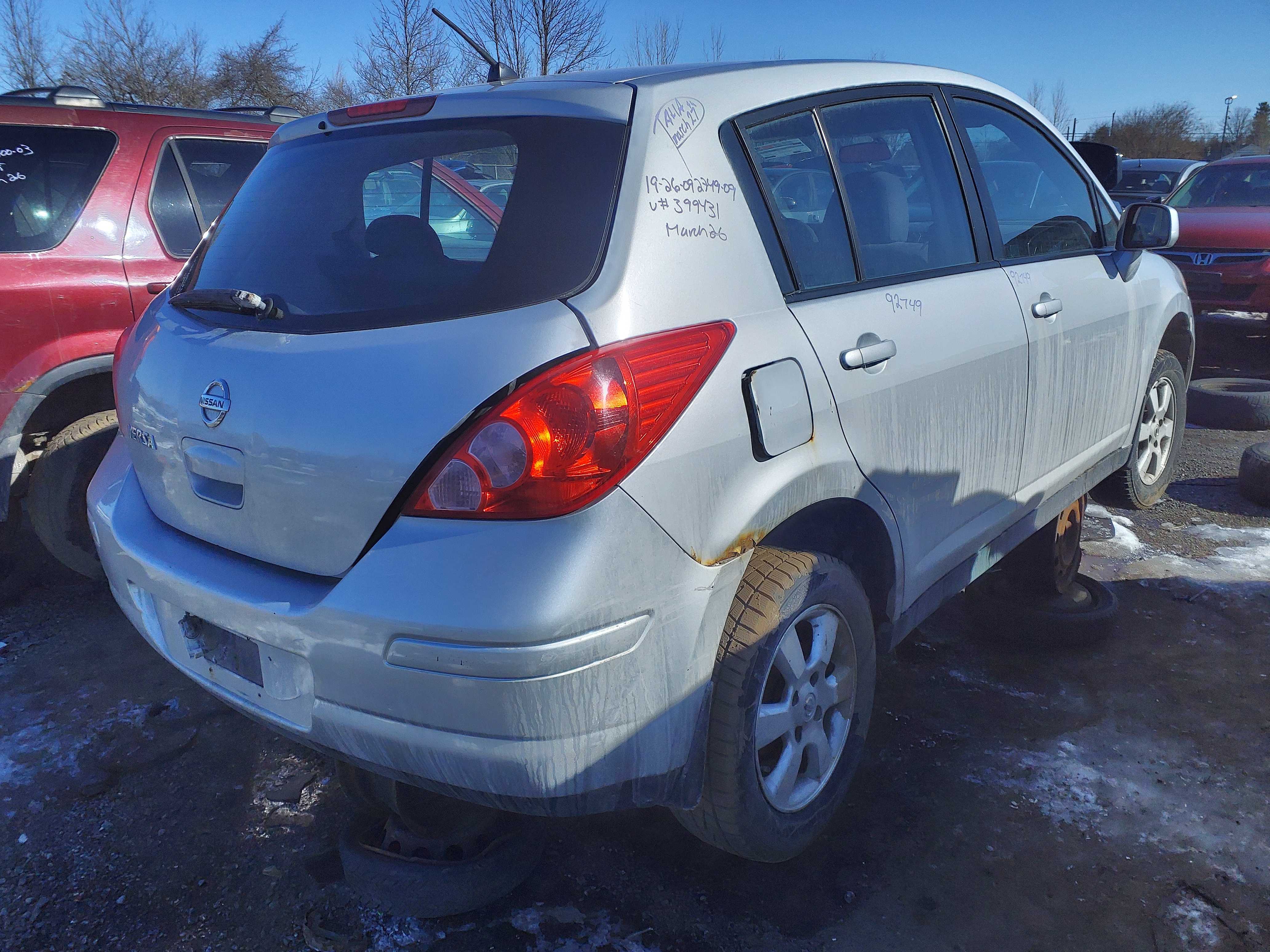 NISSAN VERSA 2009