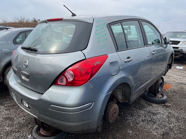 NISSAN VERSA 2009