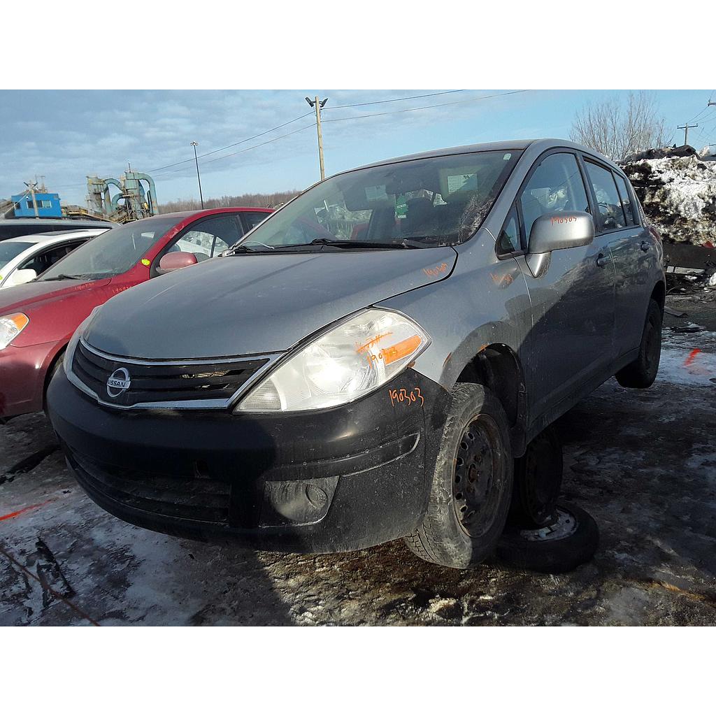 NISSAN VERSA 2010