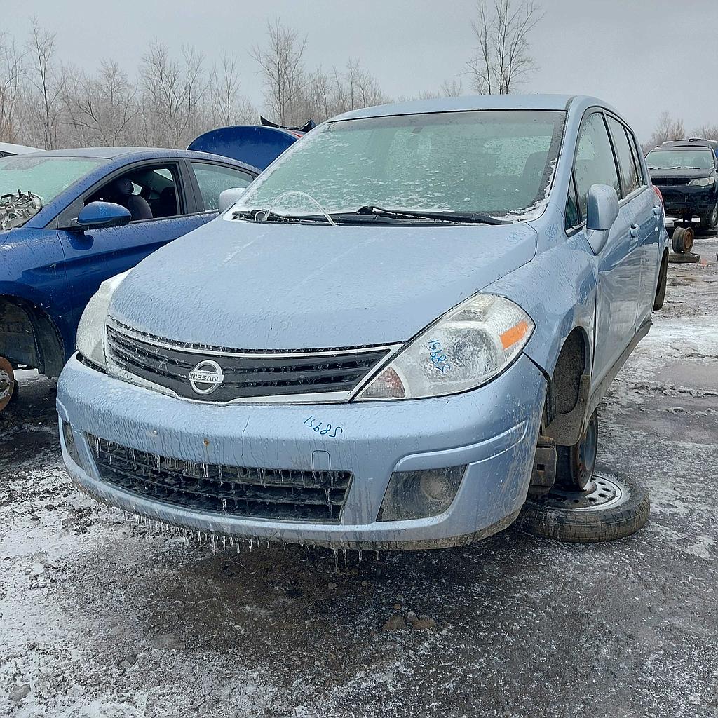 NISSAN VERSA 2010