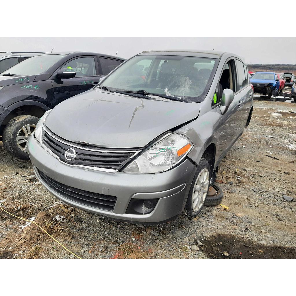 NISSAN VERSA 2011