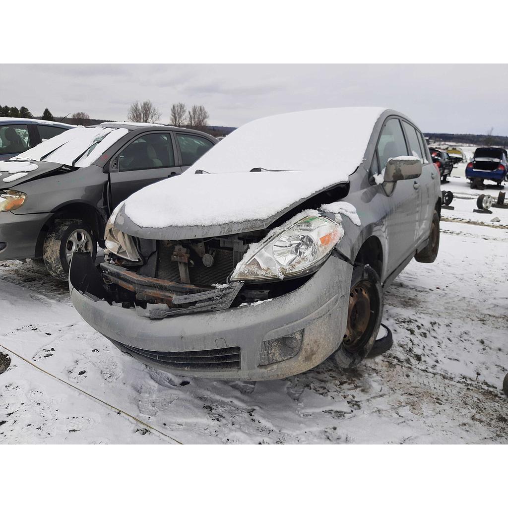 NISSAN VERSA 2012