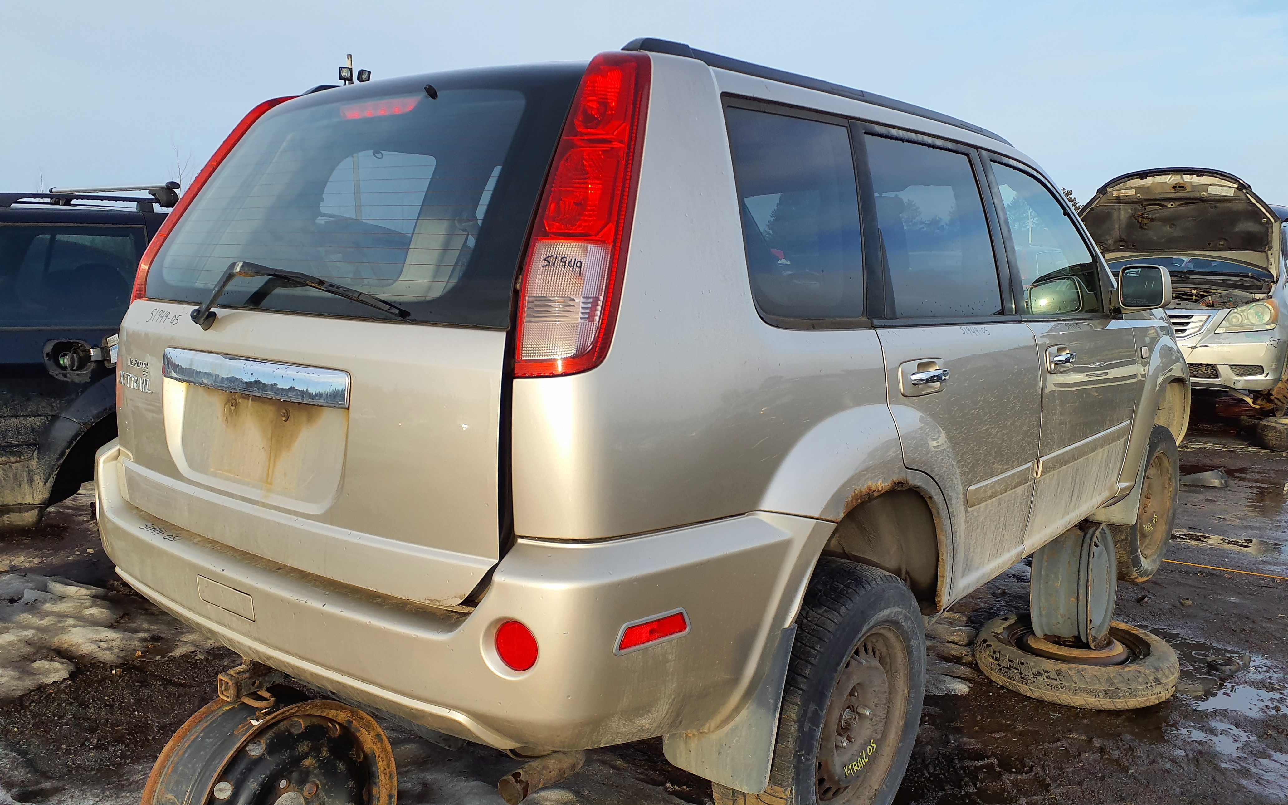NISSAN X-TRAIL 2005