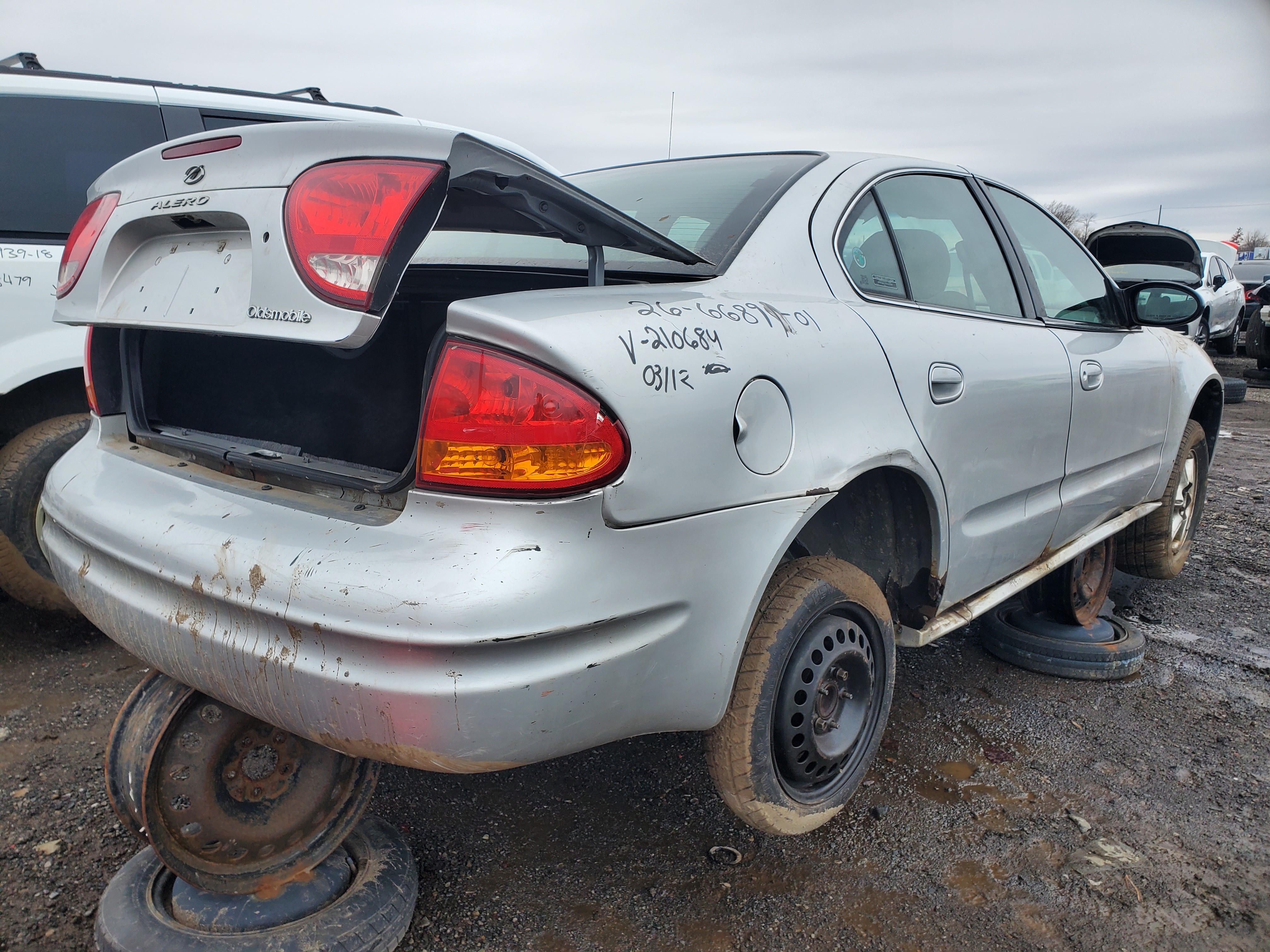 OLDSMOBILE ALERO 2001