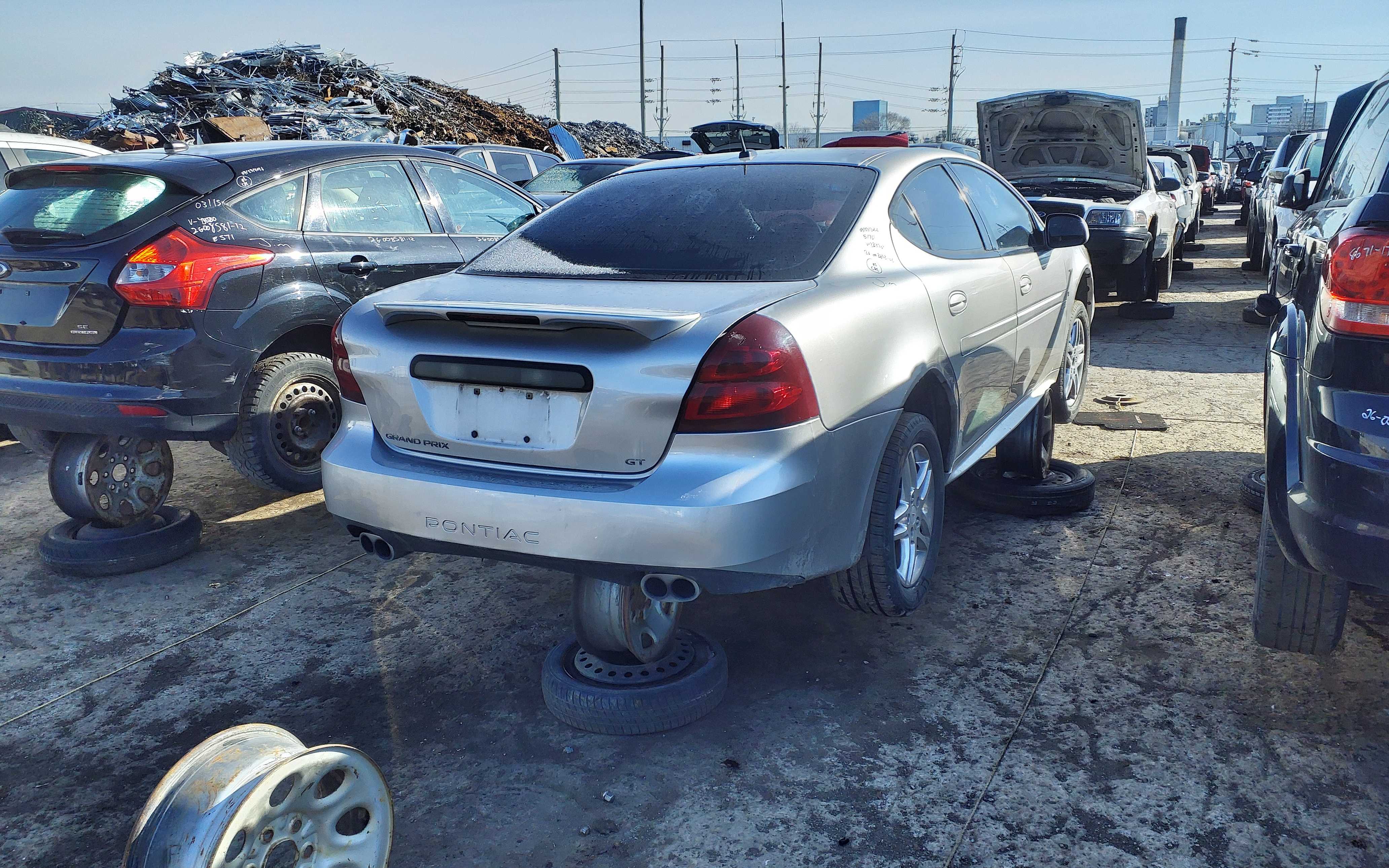 PONTIAC GRAND PRIX 2006