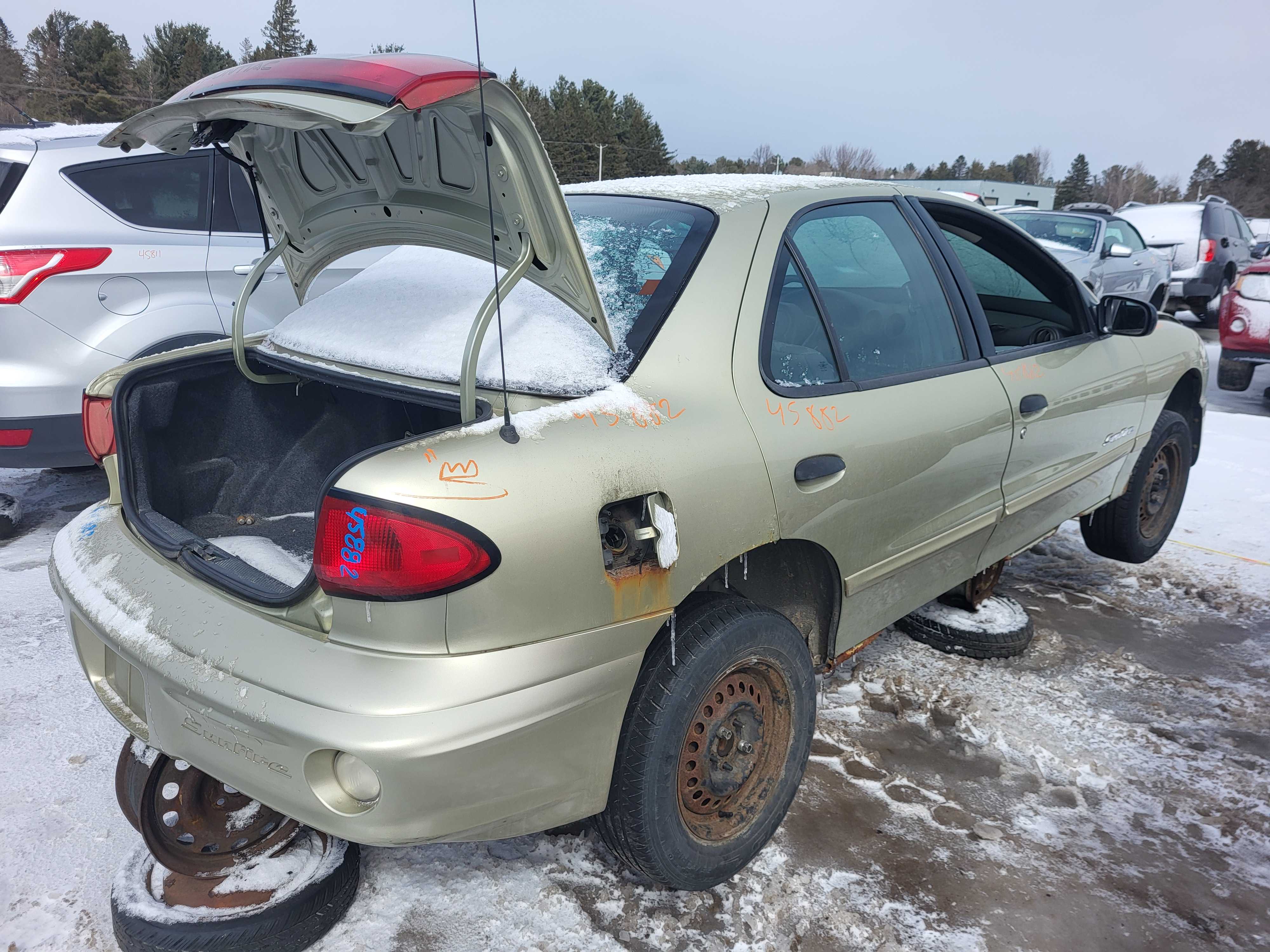 PONTIAC SUNFIRE 2003