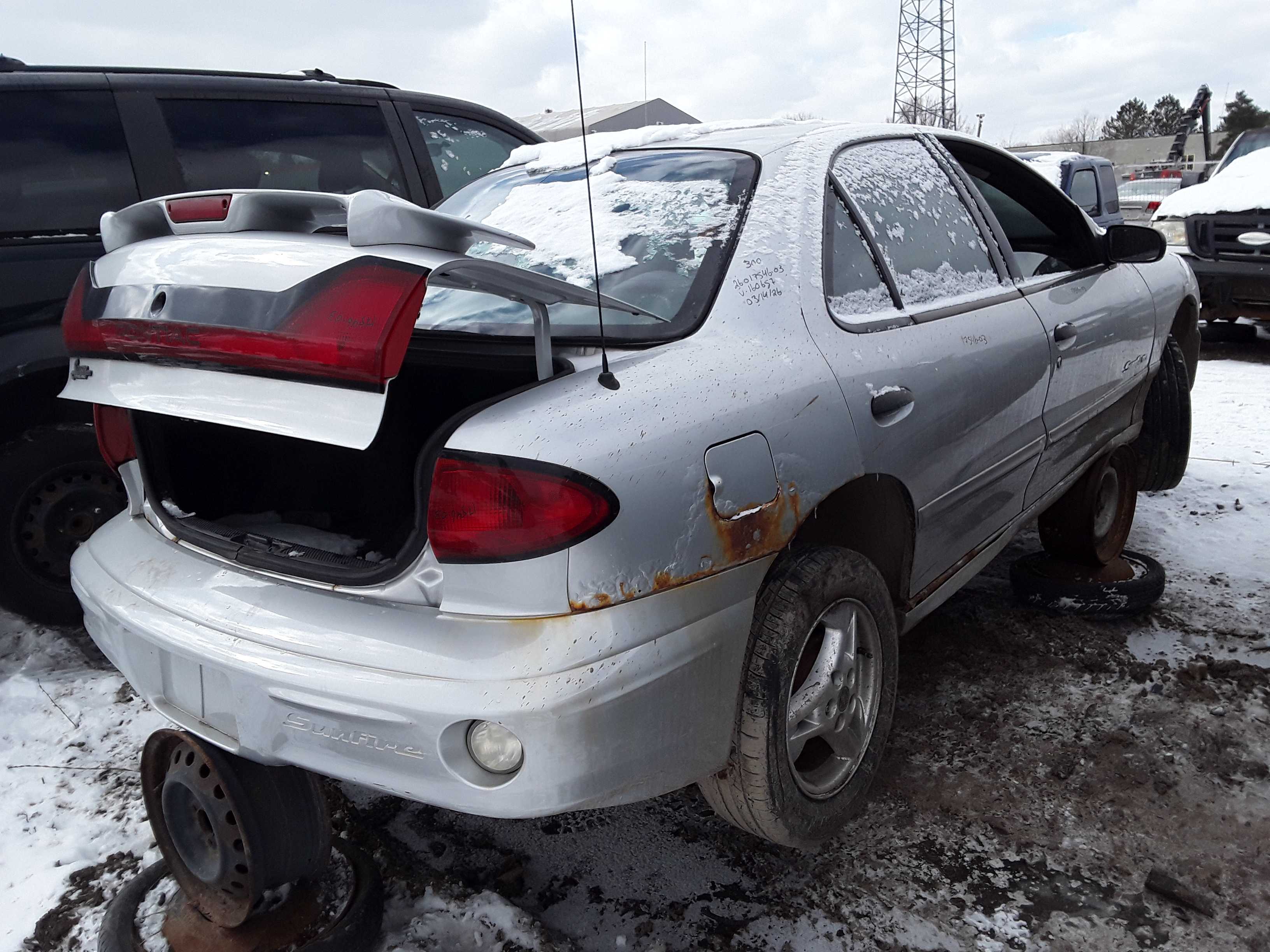 PONTIAC SUNFIRE 2003