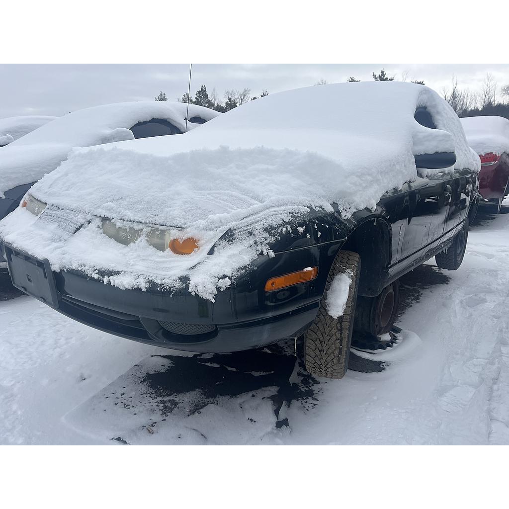 SATURN SL 2002