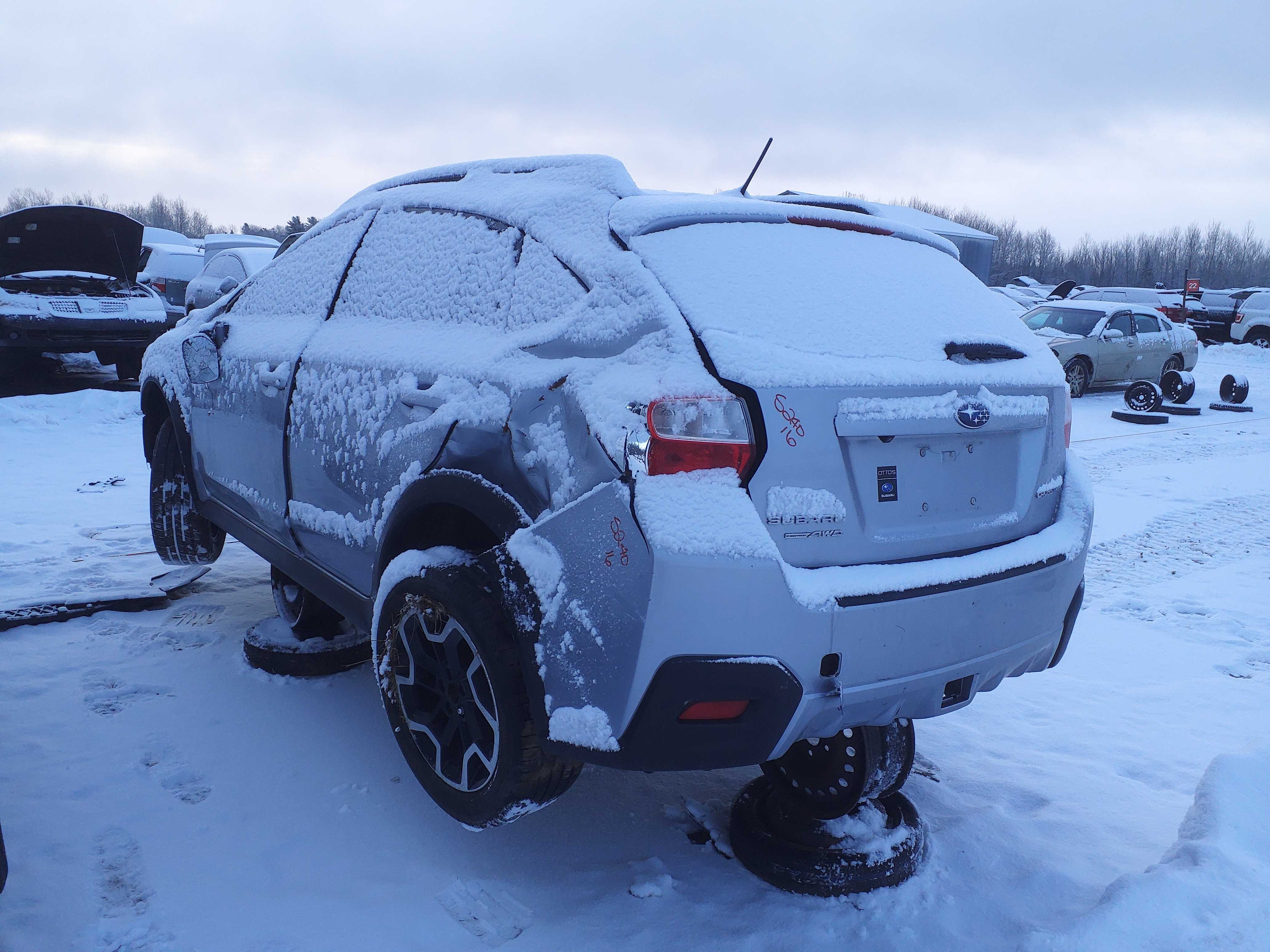 SUBARU CROSSTREK 2016