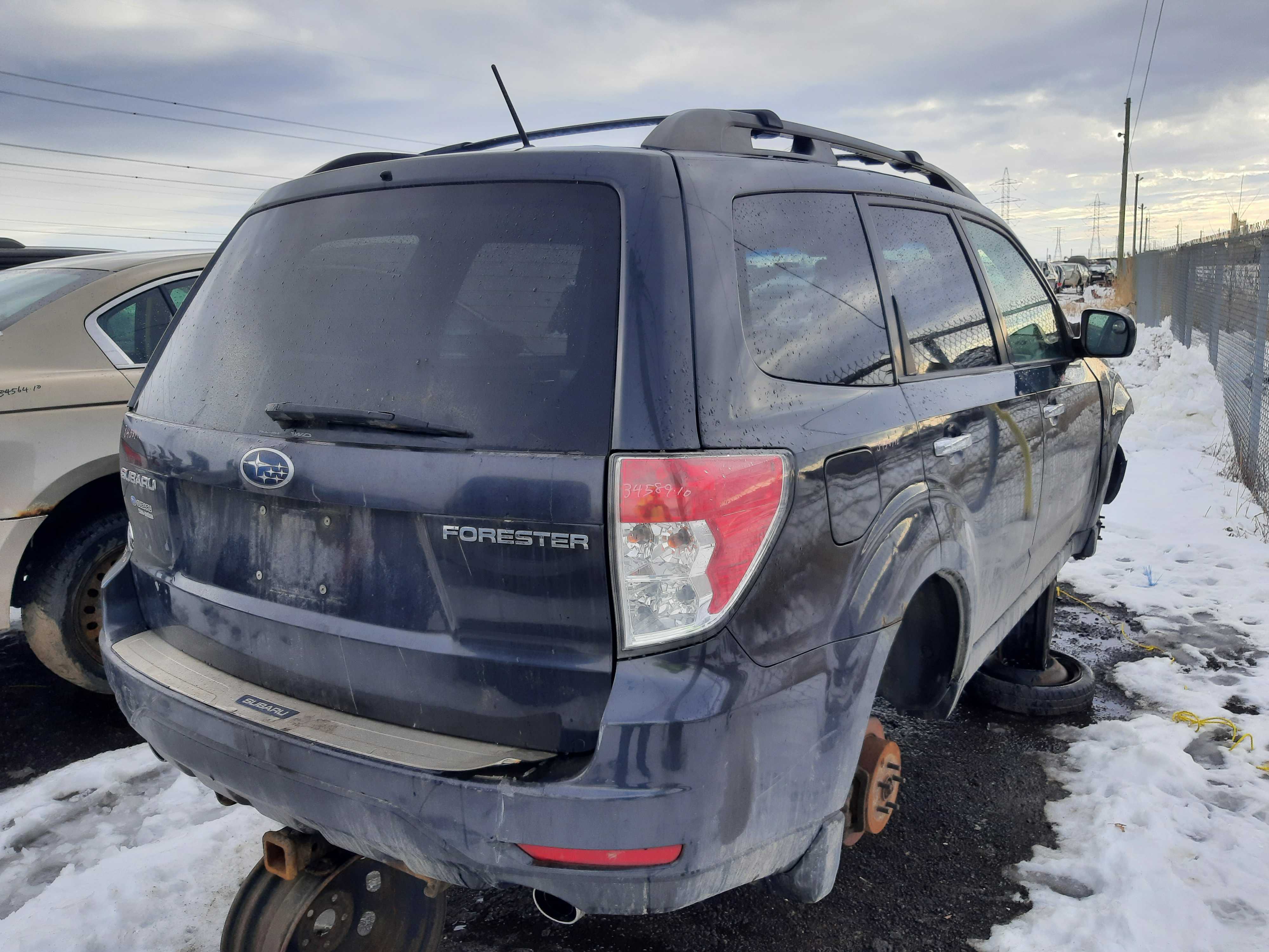 SUBARU FORESTER 2010