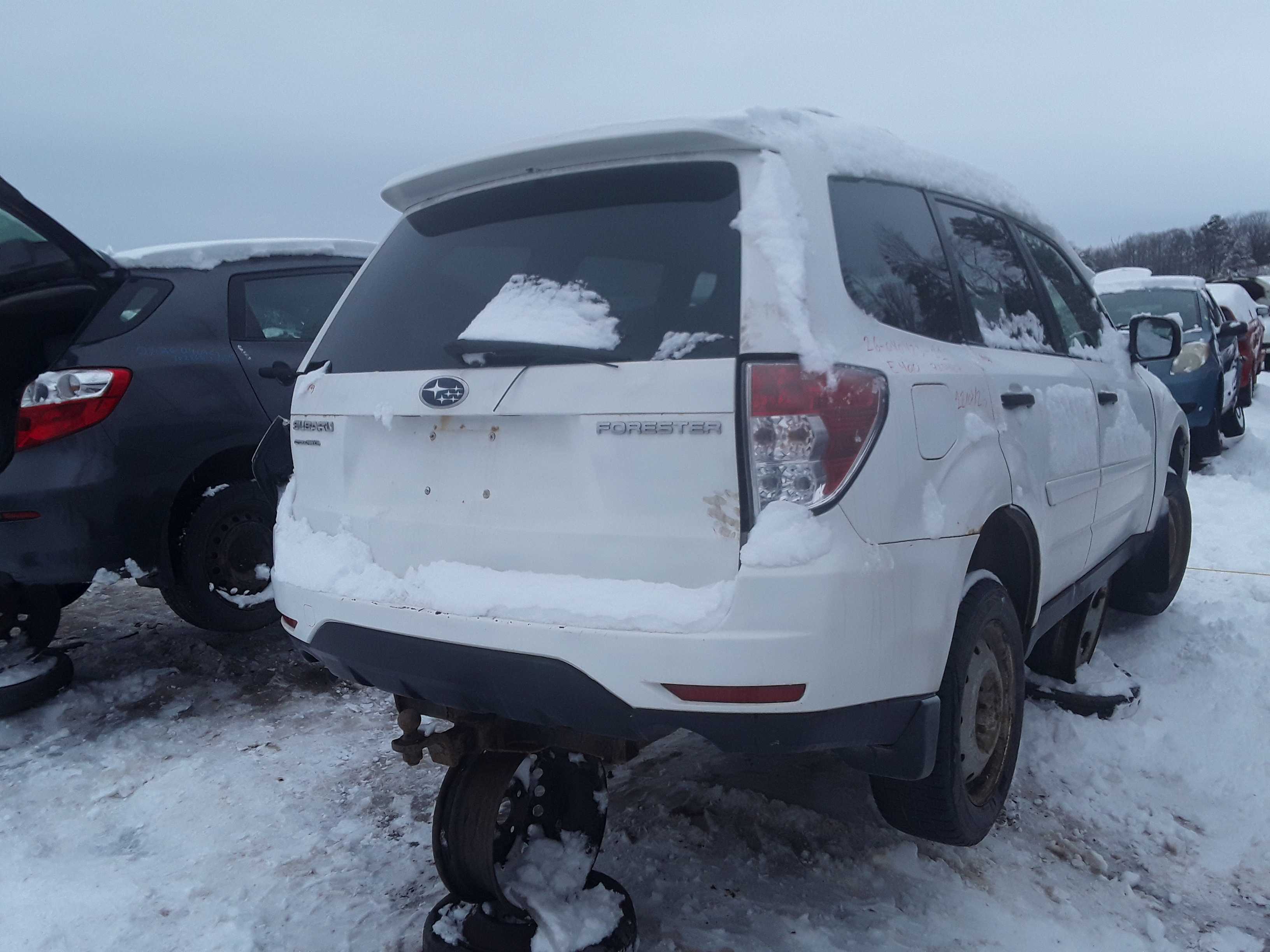 SUBARU FORESTER 2011
