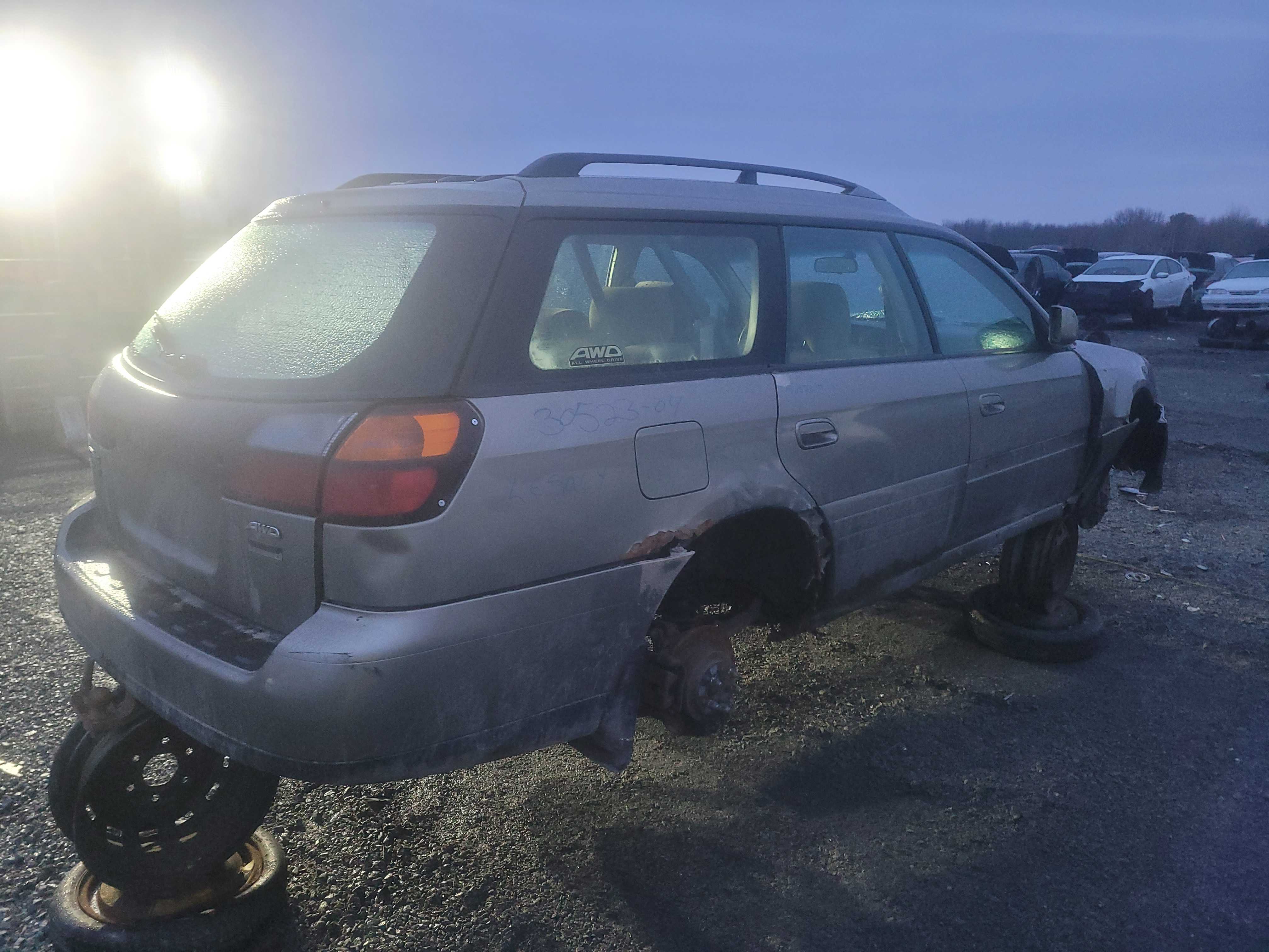 SUBARU LEGACY WAGON 2004