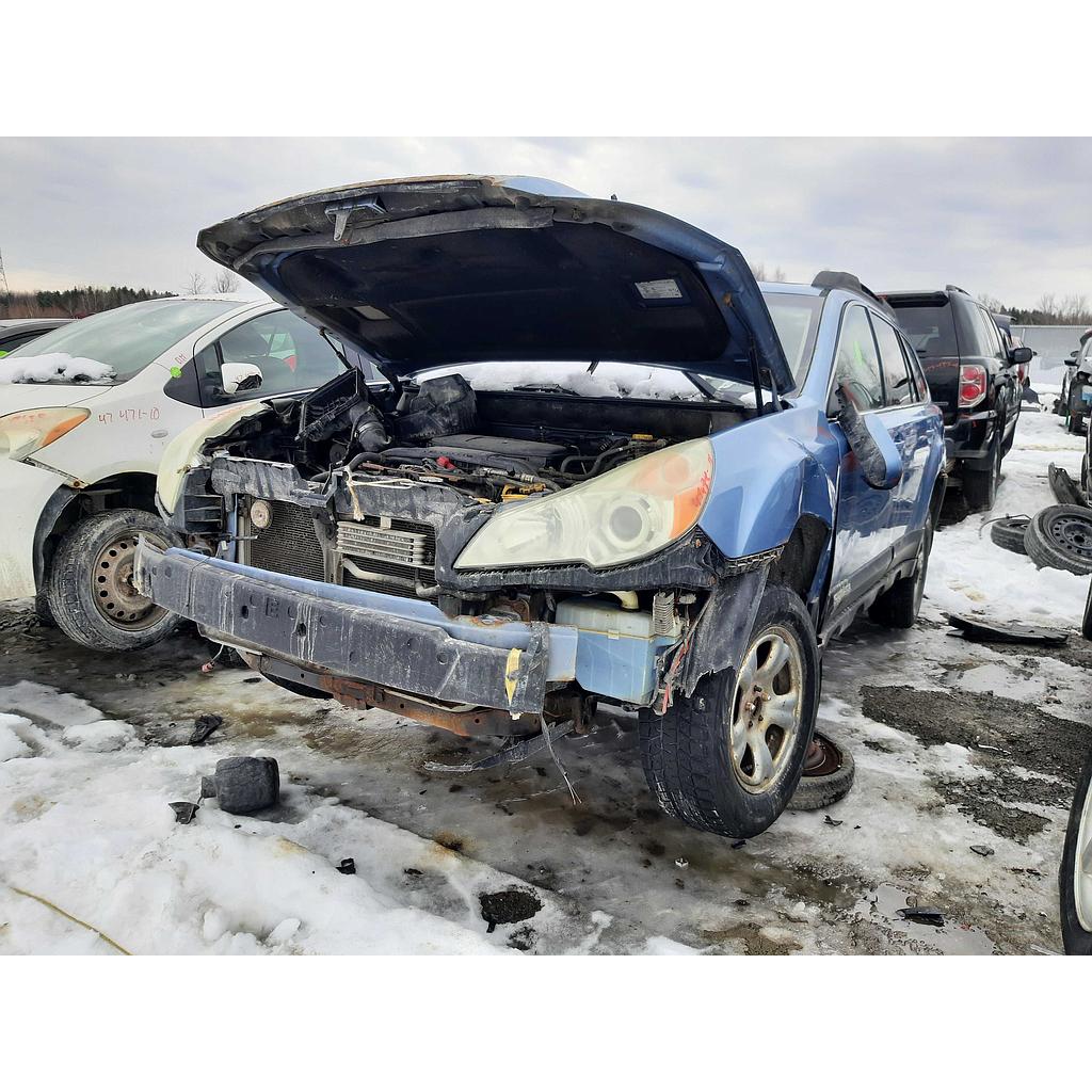 SUBARU OUTBACK 2010