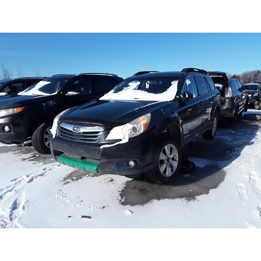 SUBARU OUTBACK 2011