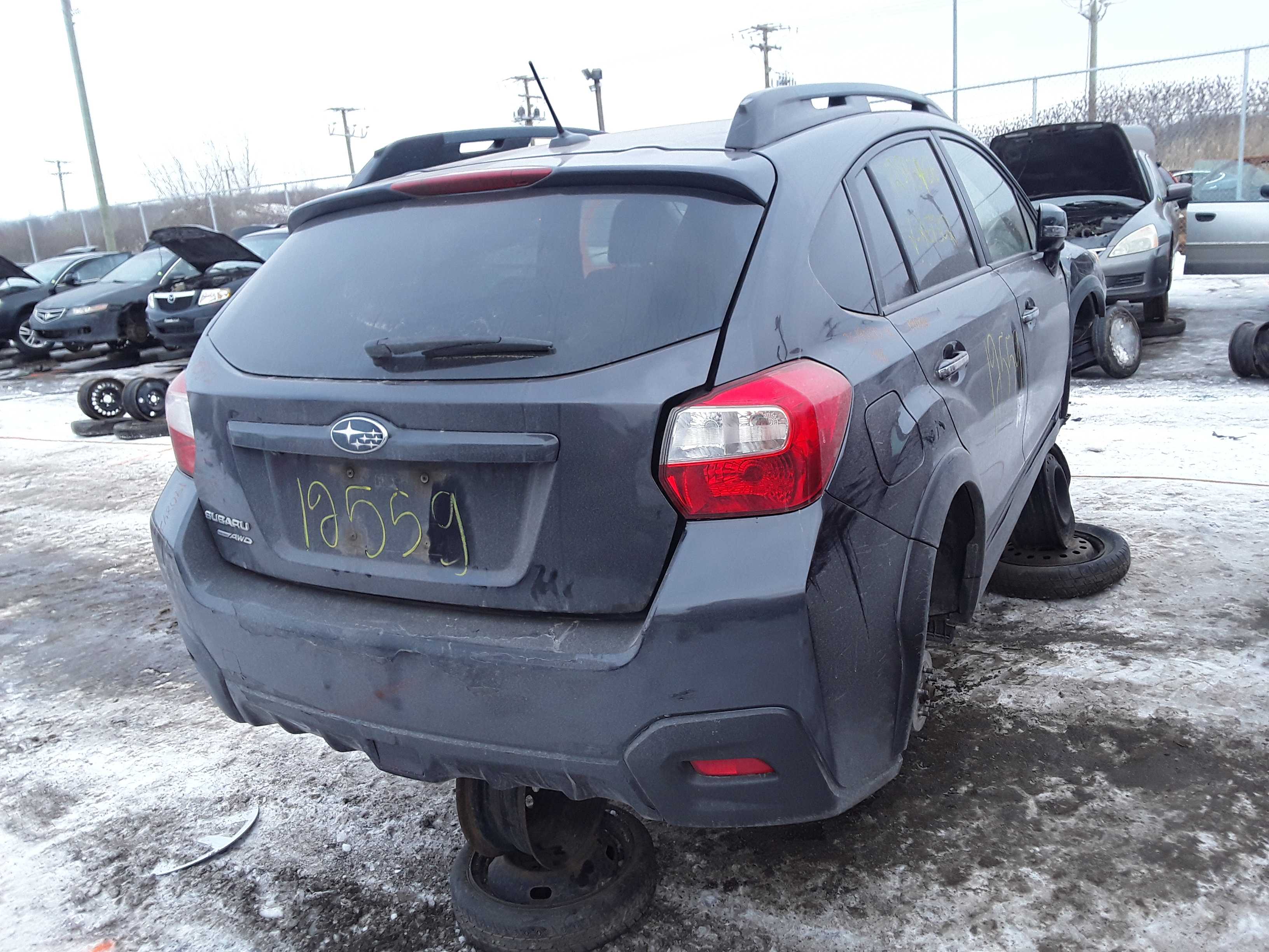 SUBARU XV CROSSTREK 2013