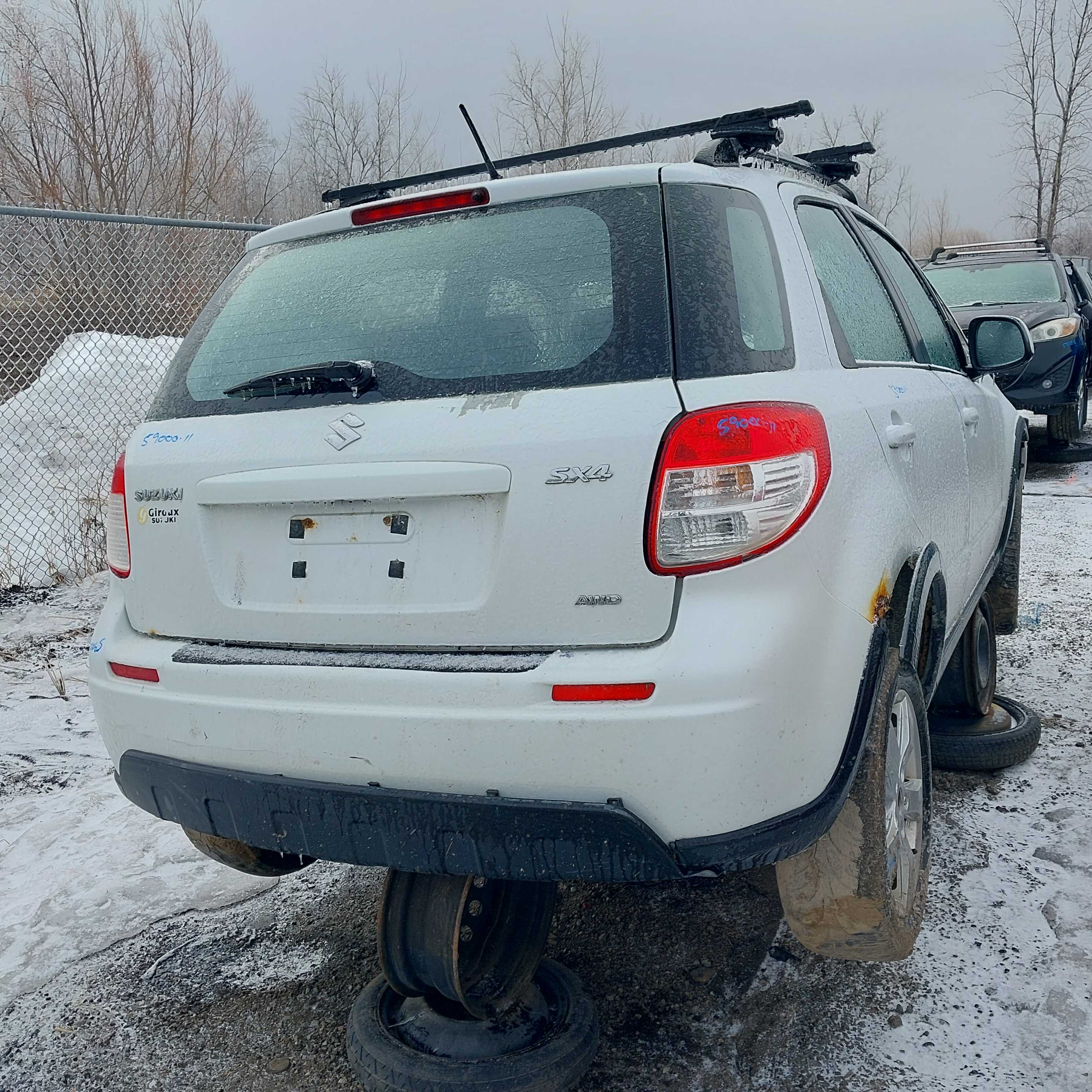 SUZUKI SX4 2011