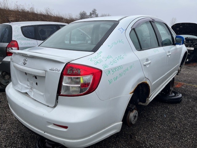 SUZUKI SX4 2011