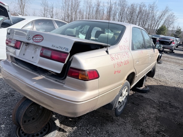 TOYOTA CAMRY 1998