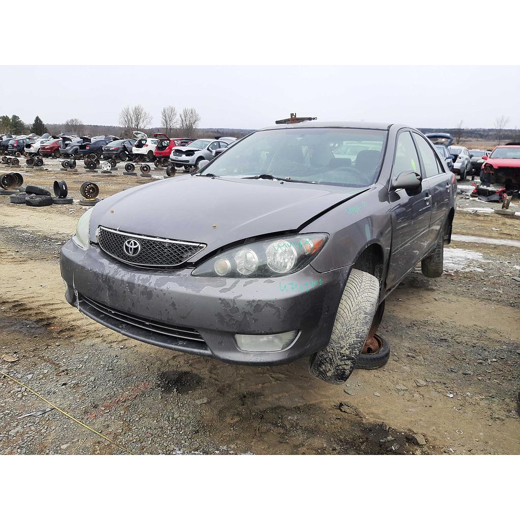 TOYOTA CAMRY 2005