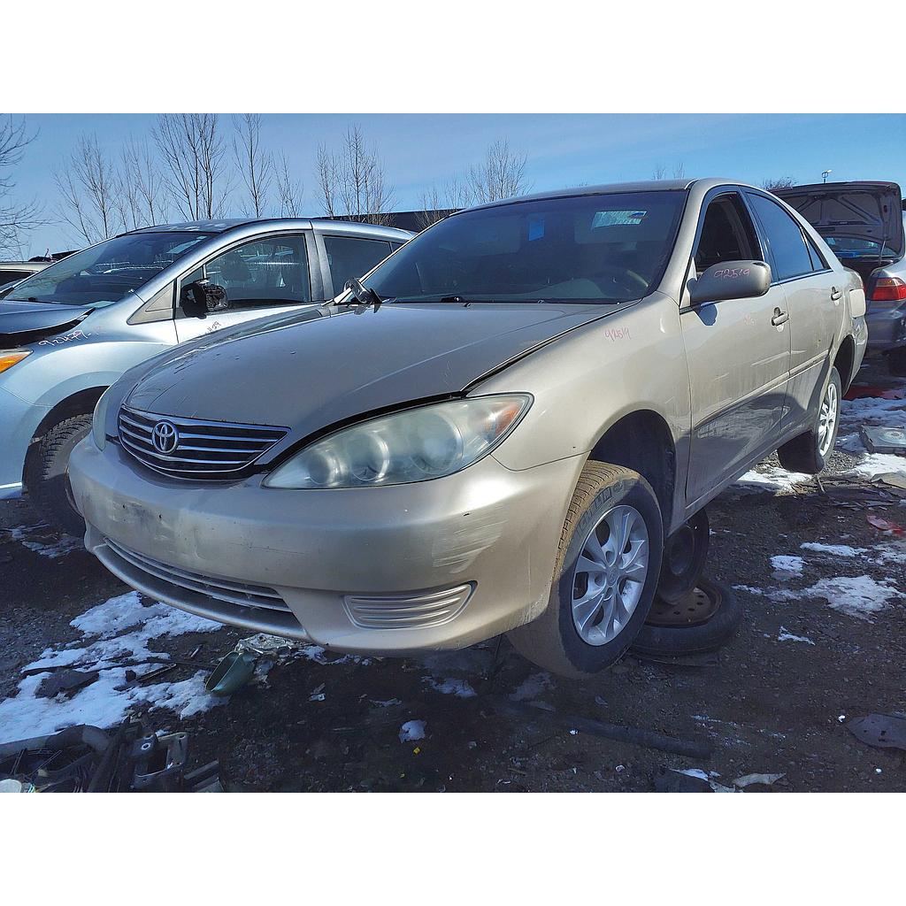 TOYOTA CAMRY 2005