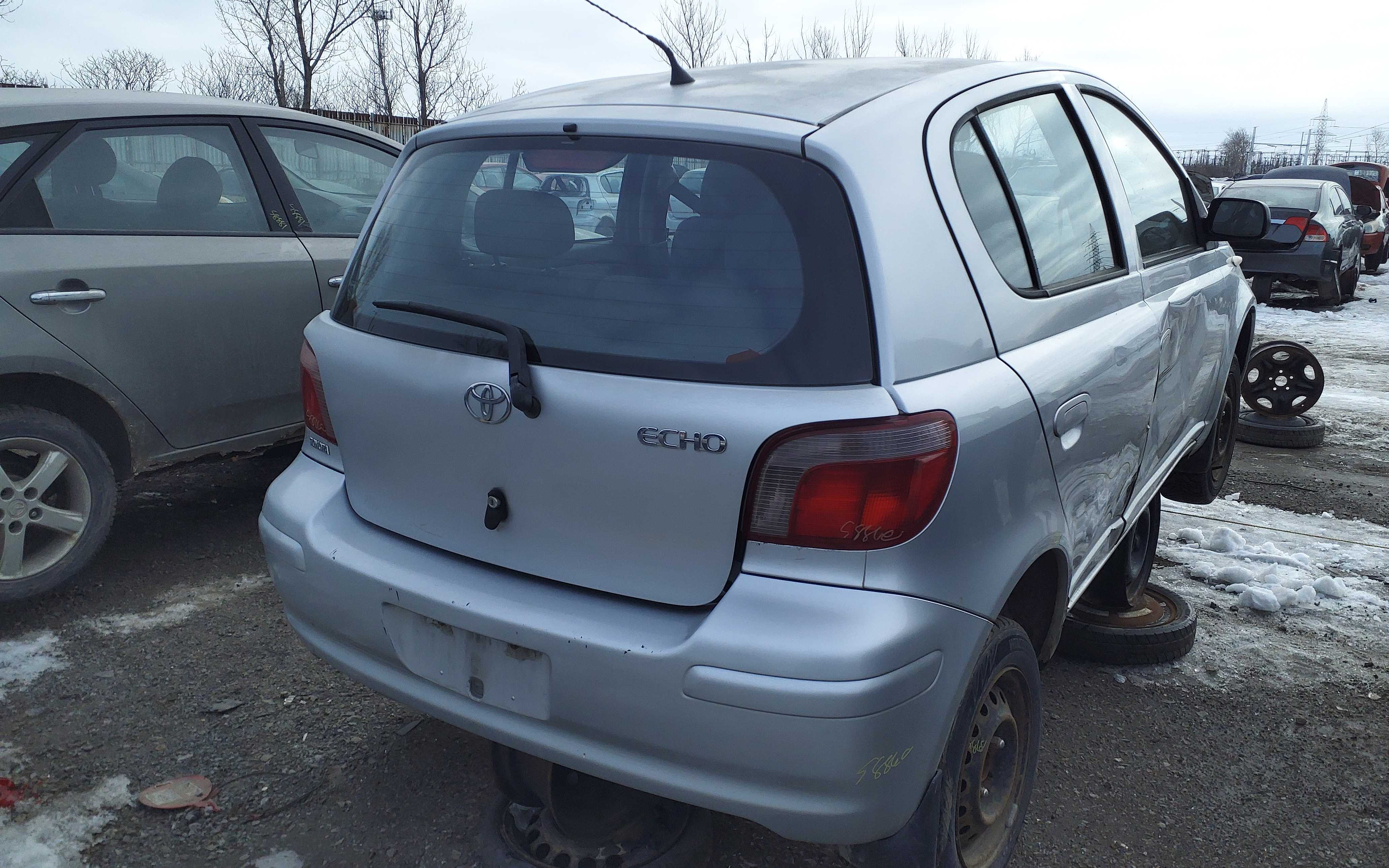 TOYOTA ECHO 2005