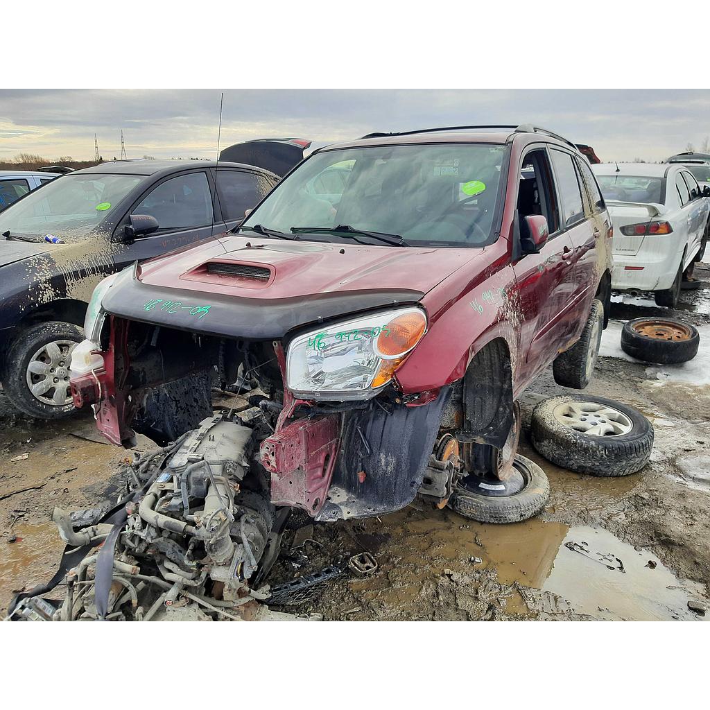 TOYOTA RAV4 2005