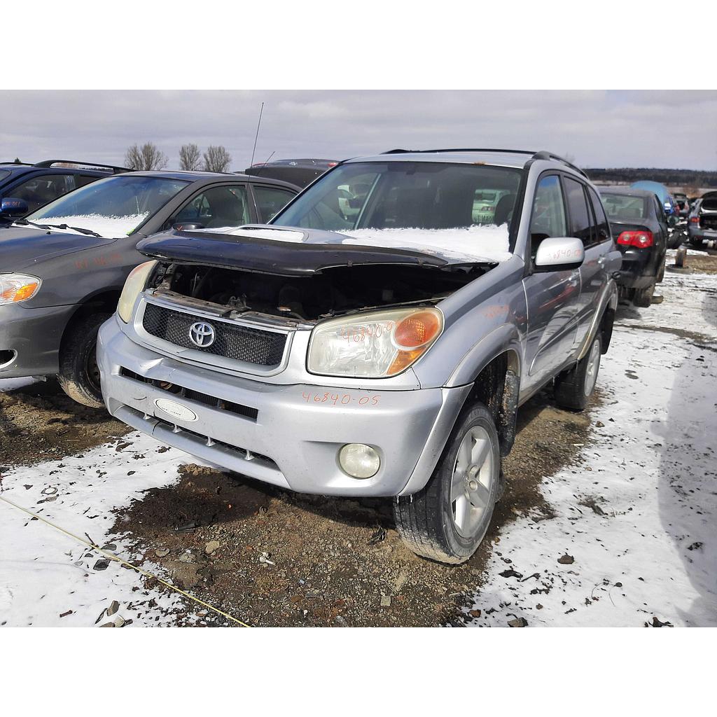 TOYOTA RAV4 2005