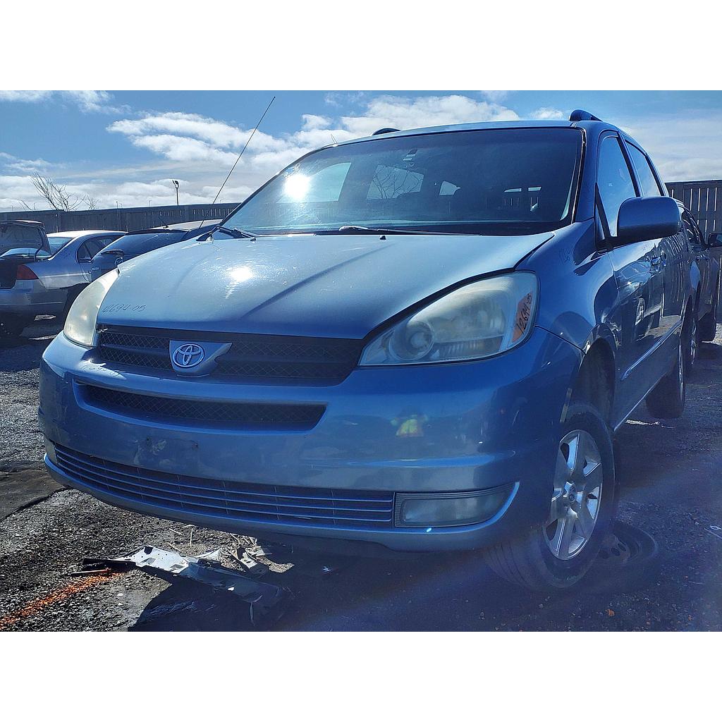 TOYOTA SIENNA 2005