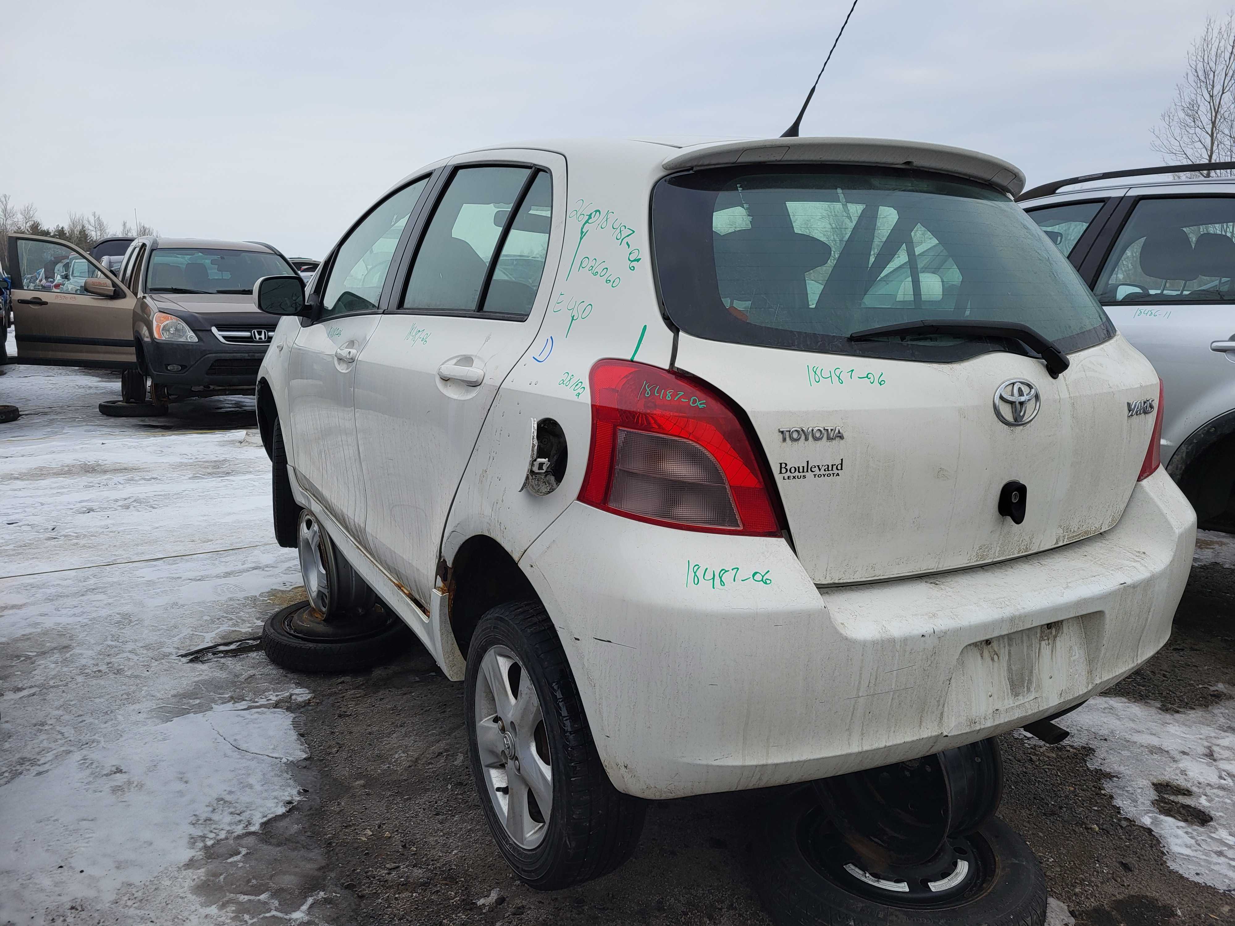 TOYOTA YARIS 2006