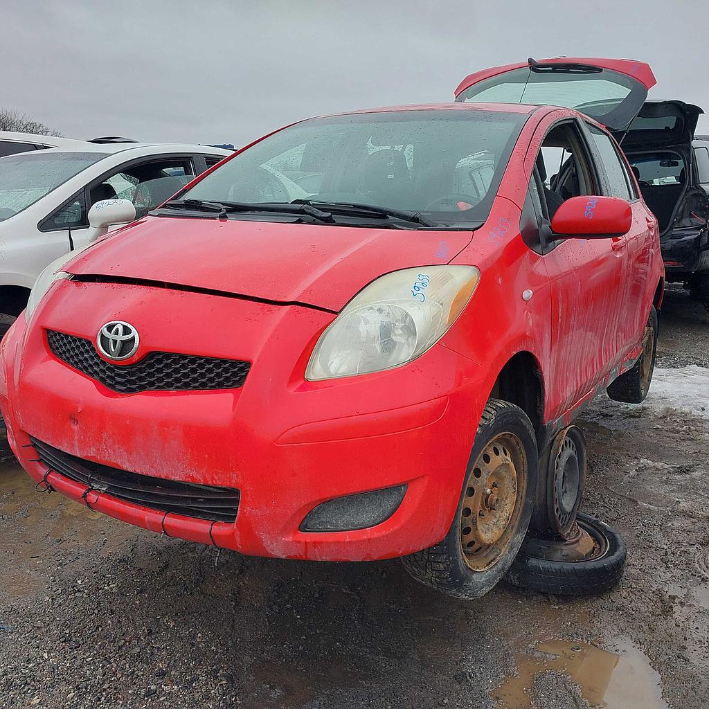 TOYOTA YARIS 2010