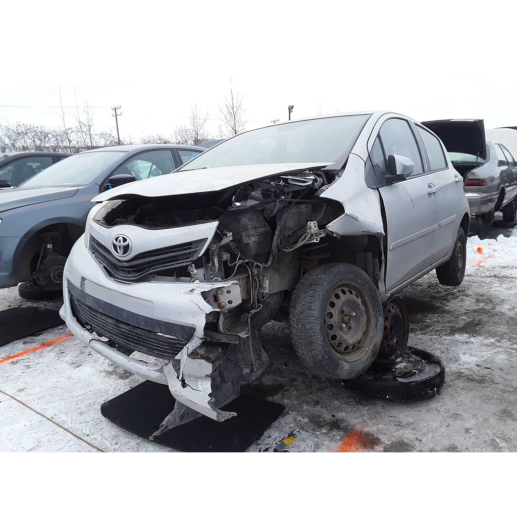 TOYOTA YARIS 2013