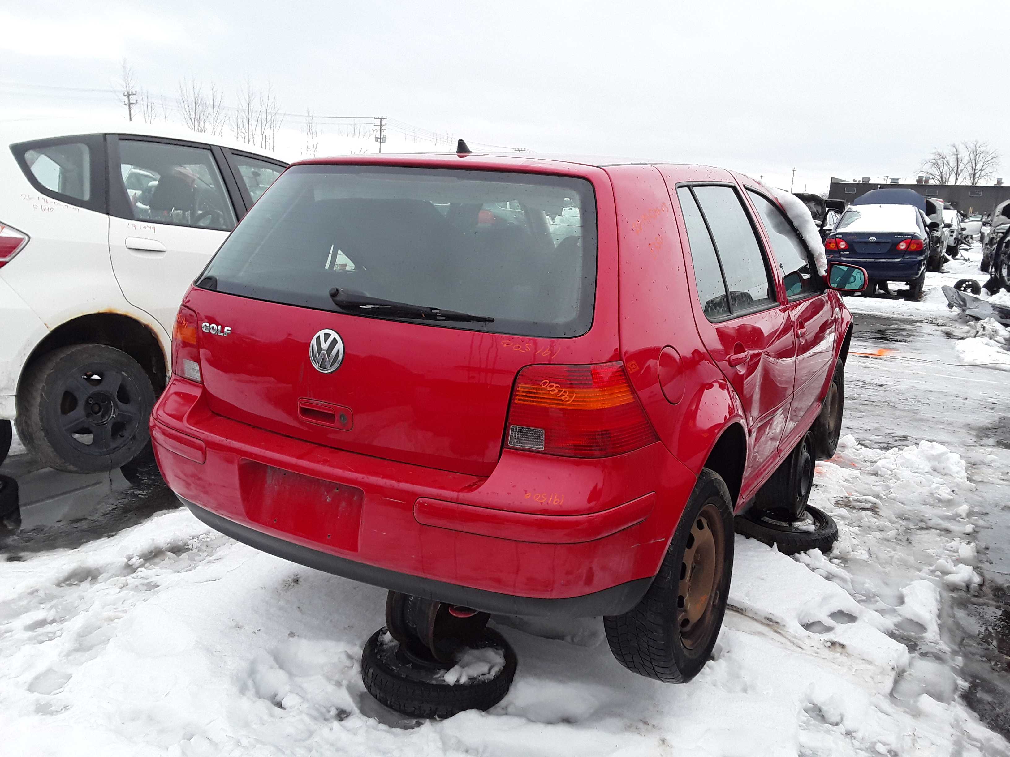 VOLKSWAGEN GOLF 2003